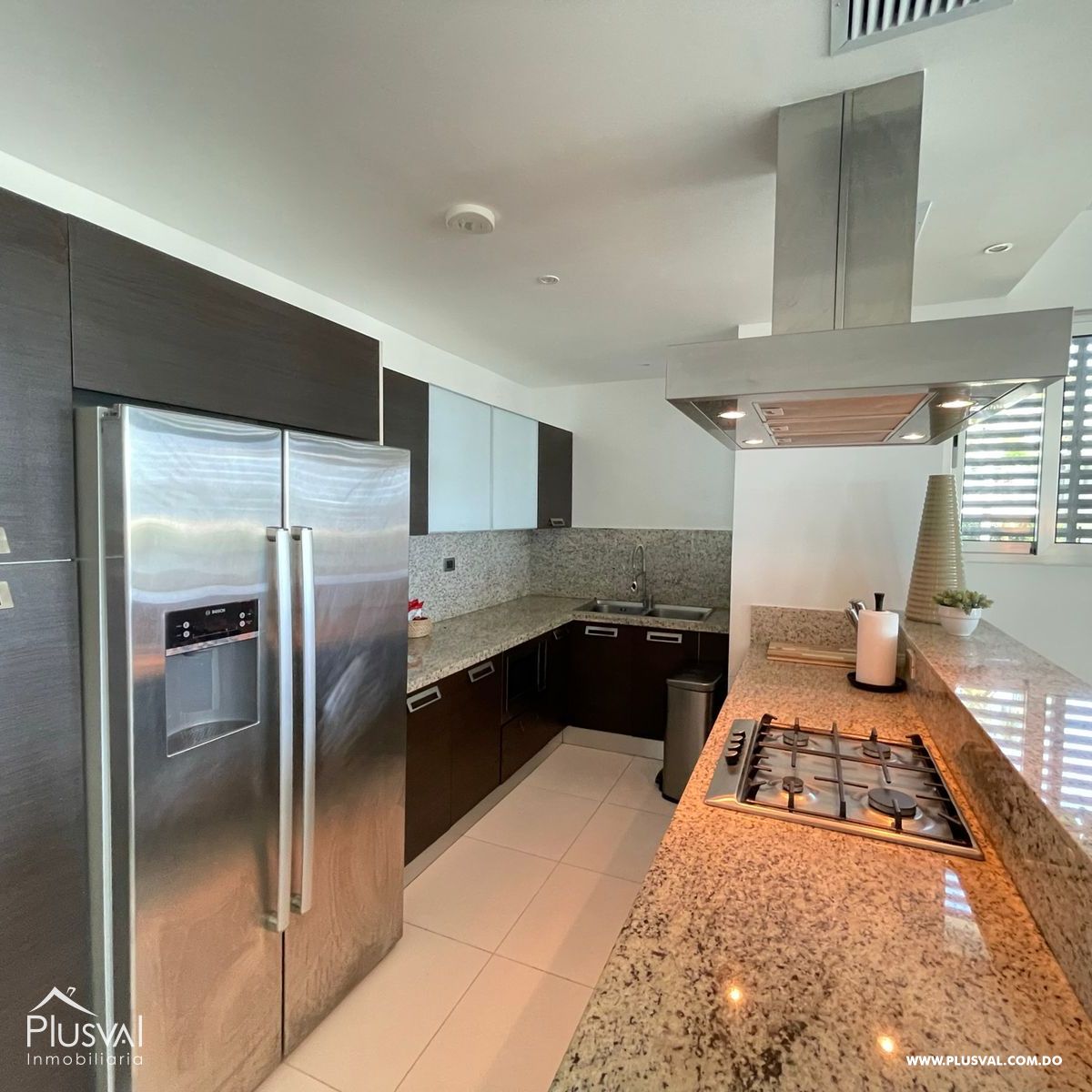 Hermoso Apartamento de 3 Habitaciones con vista Directa al Mar, en Proyecto Cerrado . 342360