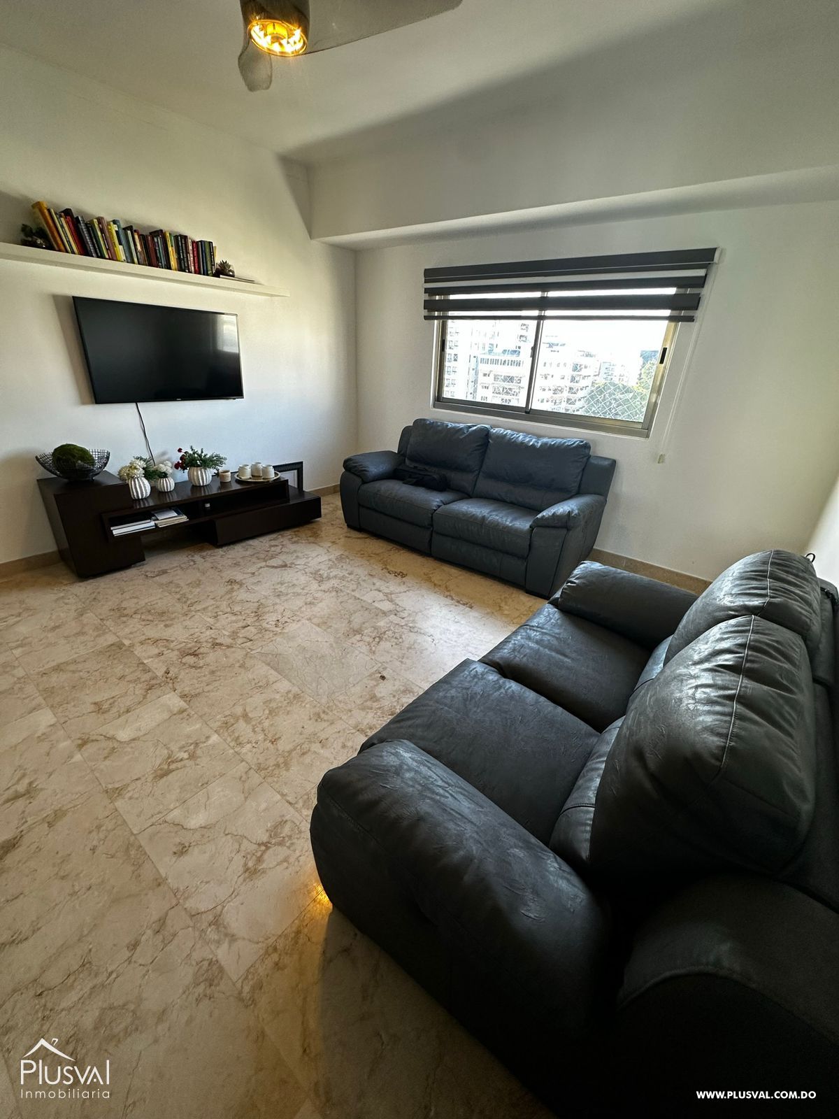 Residencia de lujo en Evaristo Morales. Amplio, privado y estratégicamente ubicado. 319265