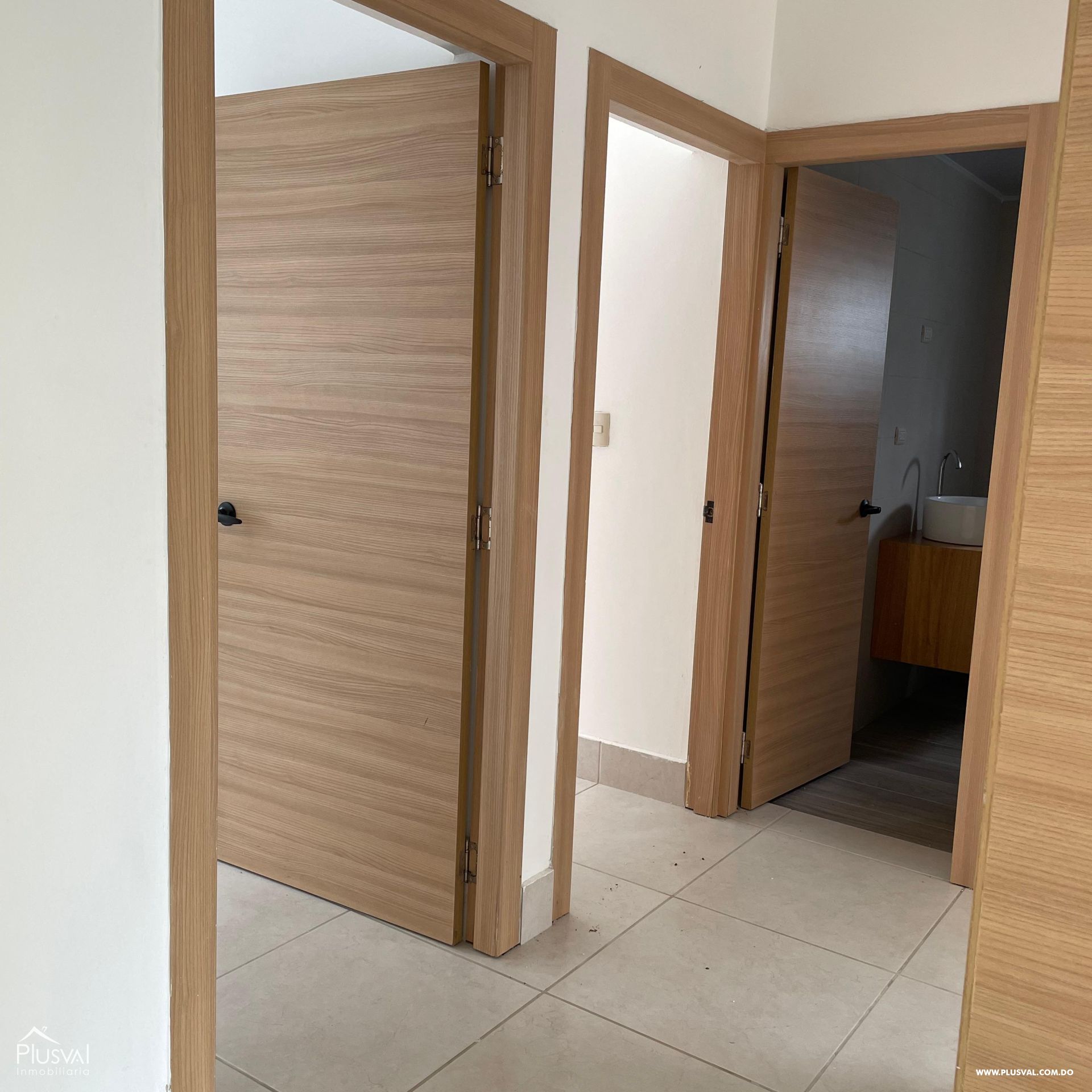 Apartamento Primer Nivel en Venta en La Vega 353296