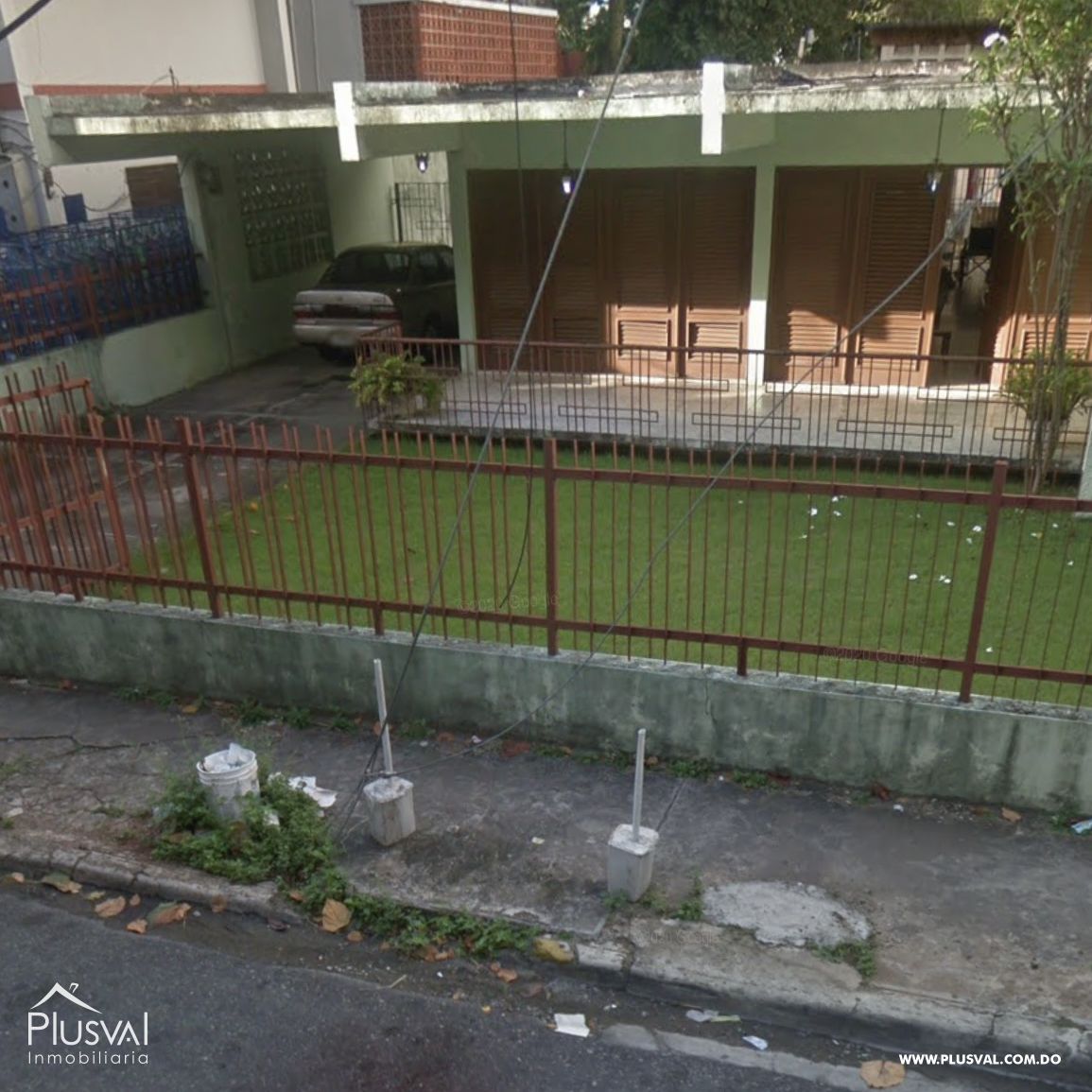 Casa Solar en venta, Evaristo Morales 292014