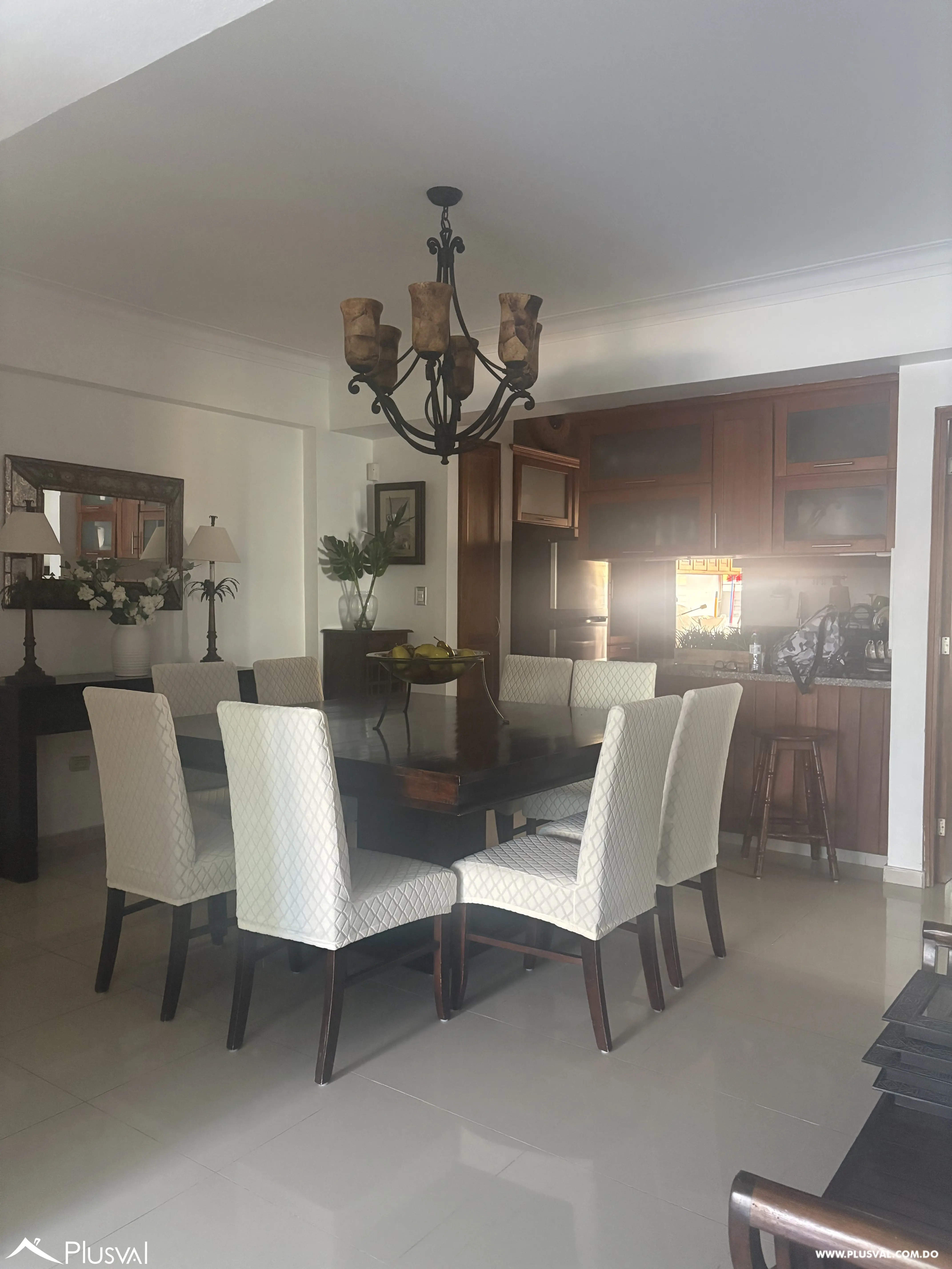 Apartamento clásico en alquiler amueblado en 2da con amplia terraza 517387