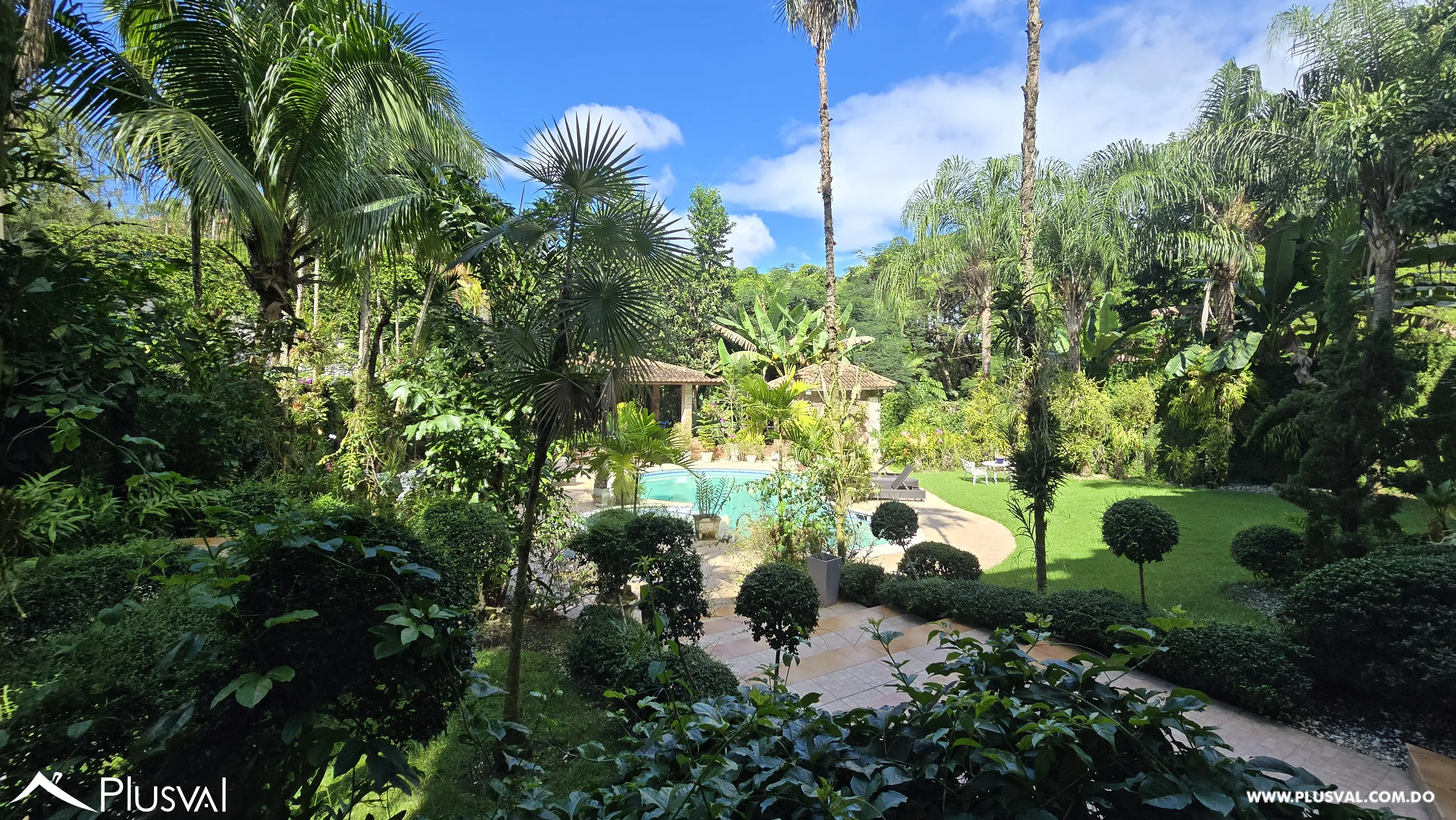 Un Hogar para Crear Recuerdos Inolvidables, Casa en Venta en Cuesta Hermosa I. 479585