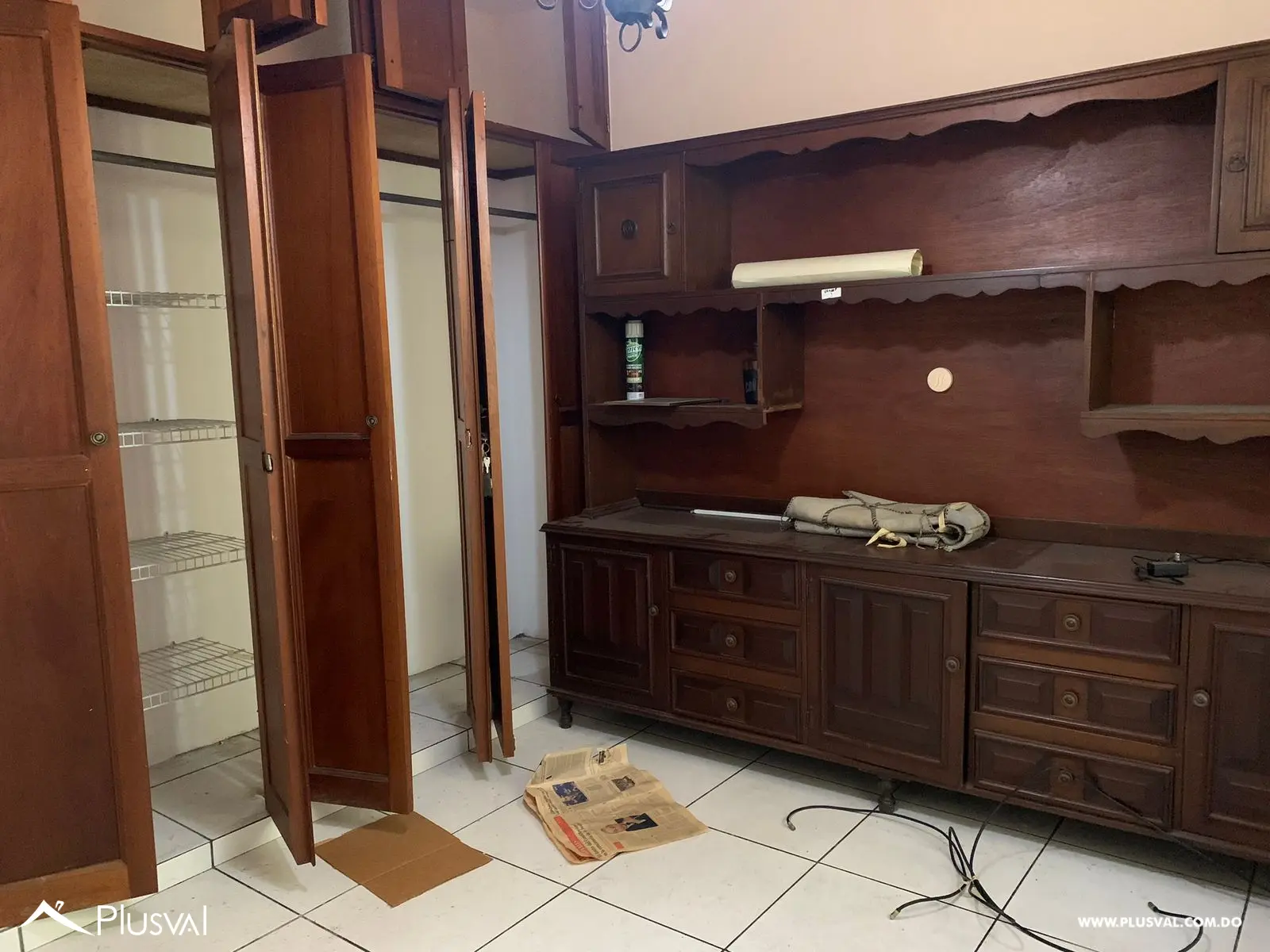 Apartamento con terraza en venta, Evaristo Morales de 3 habitaciones 467925