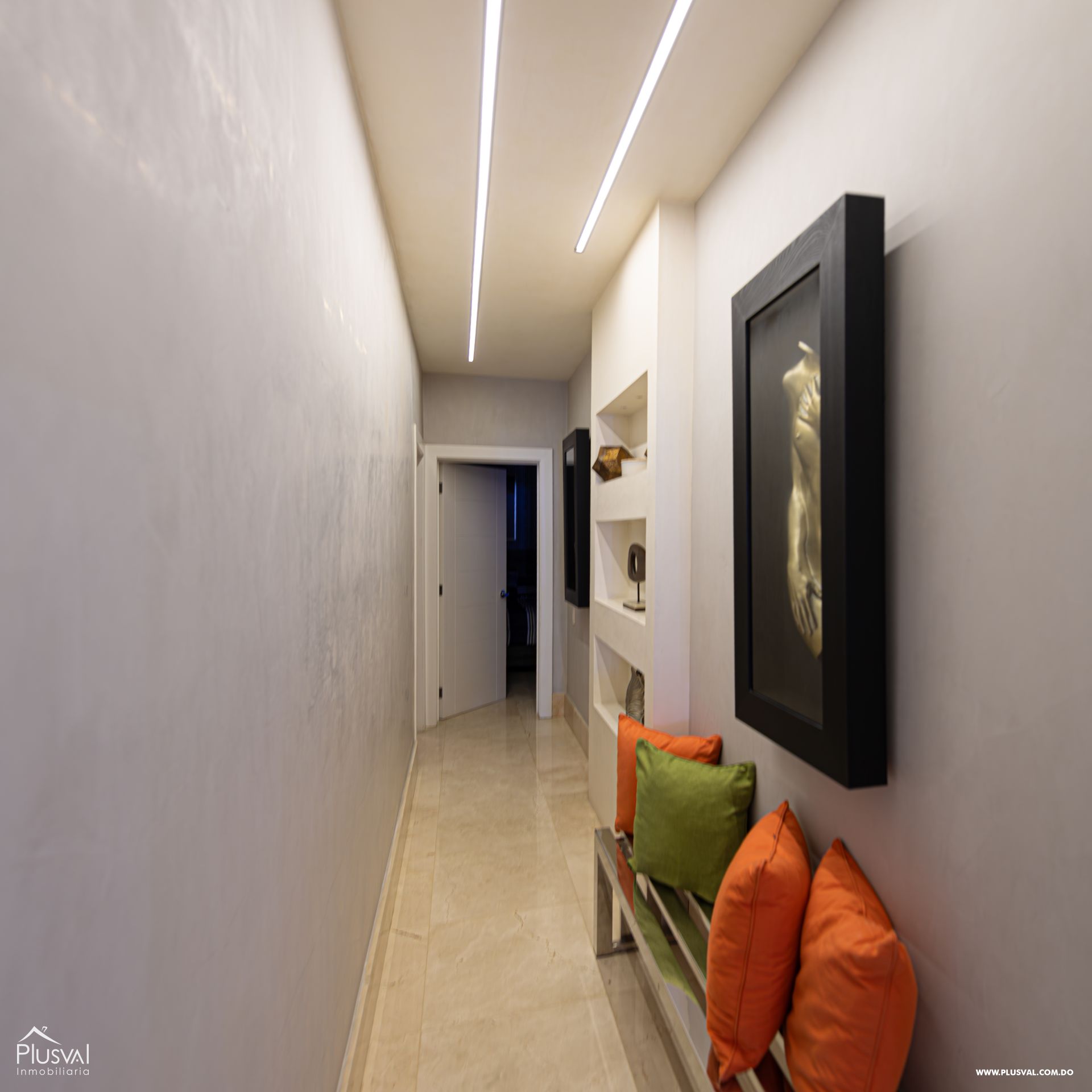 Apartamento Amueblado de Lujo con Terraza y 3 Hab. en Piantini 447576