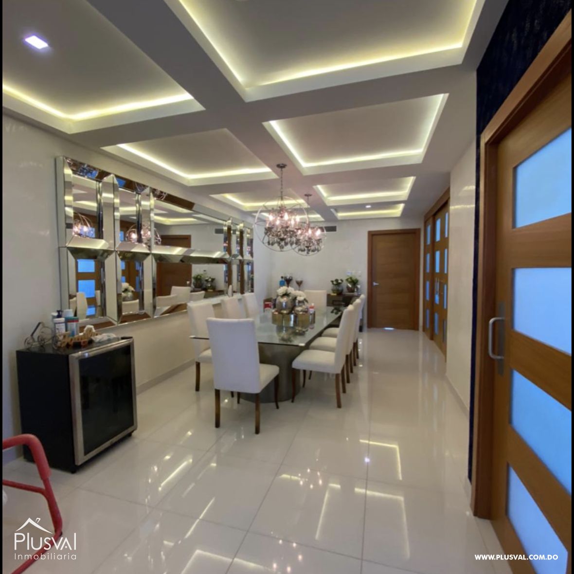 Moderno apartamento de 2 habitaciones + estudio ó 3 habitaciones en venta en Evaristo Morales 347163