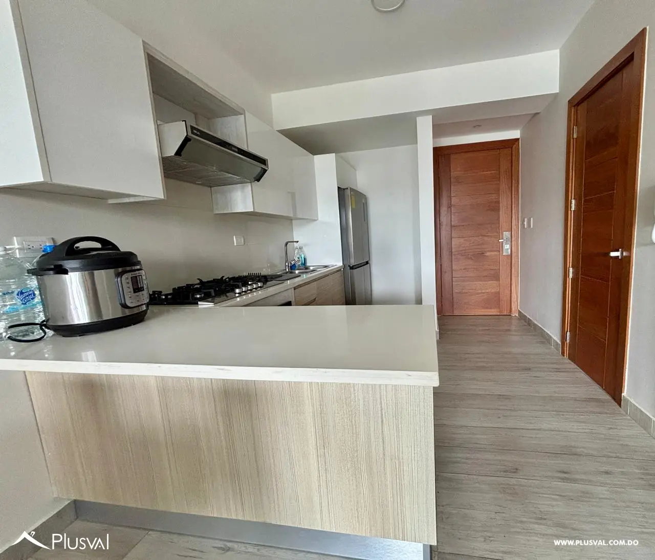 Apartamento amueblado con lindas áreas sociales en alquiler en La Julia 455729