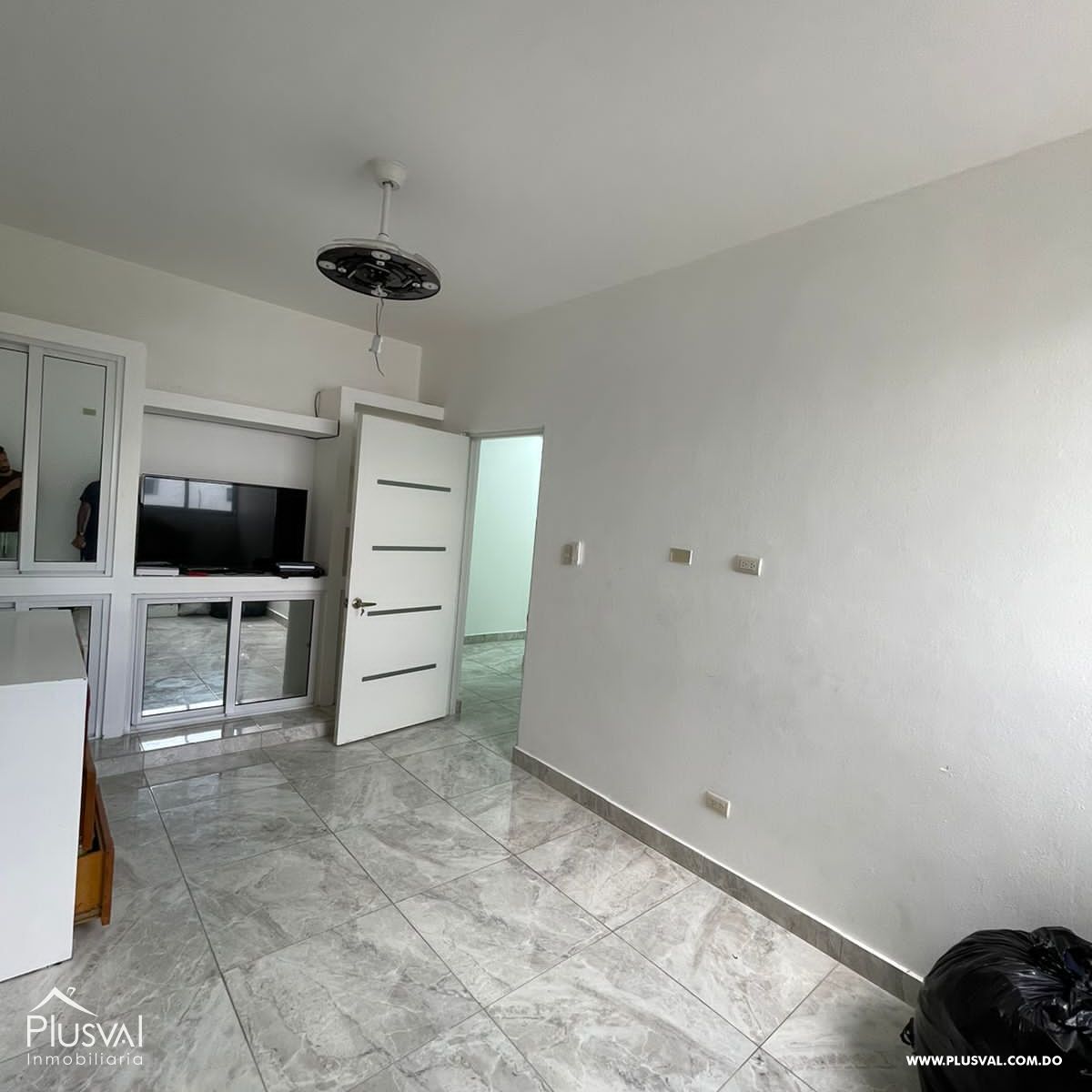 Amplio Apartamento en Alquiler en Cerro Alto, Santiago 399902