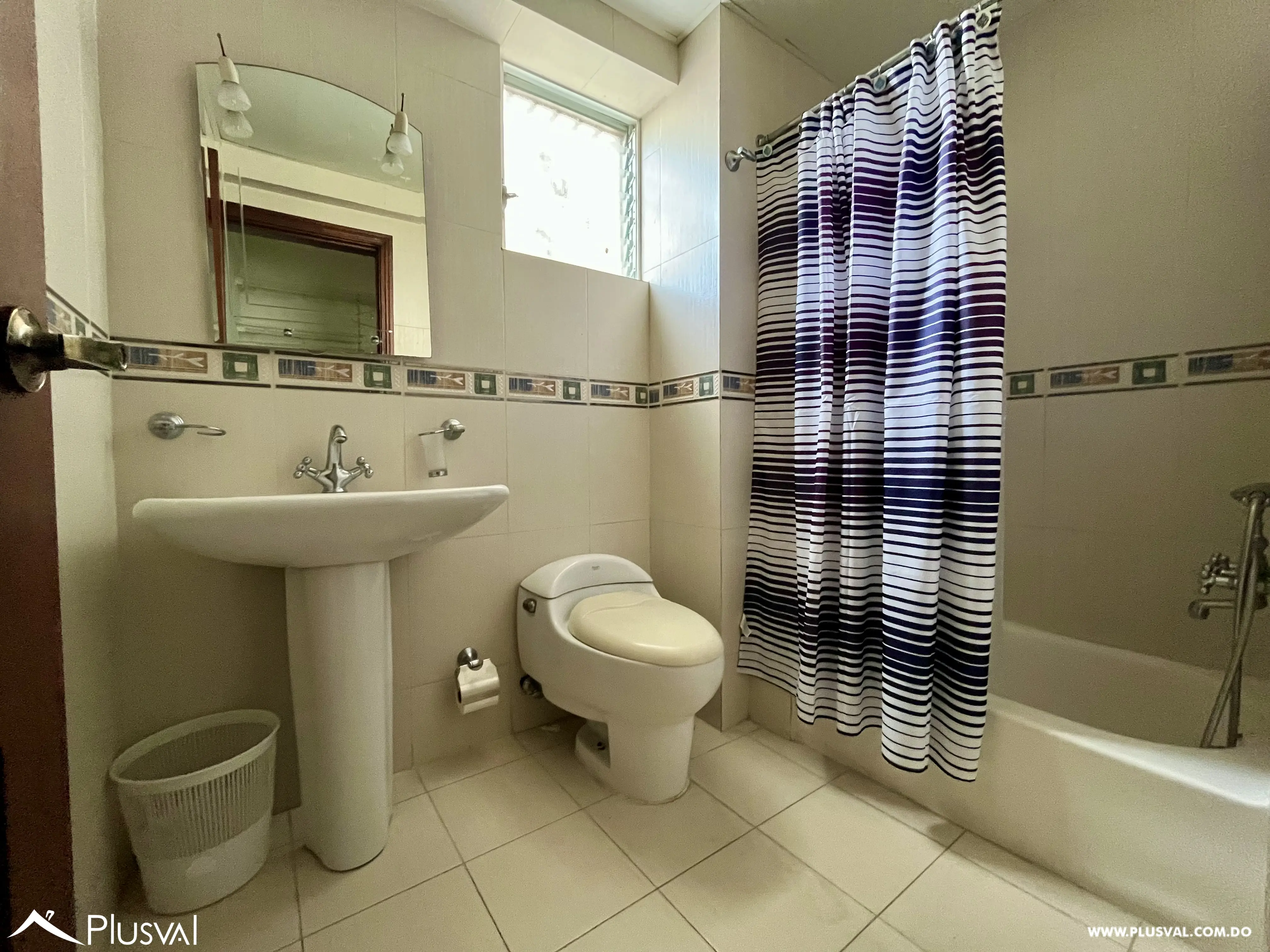 Apartamento de 3 habitaciones en venta en Naco 454586