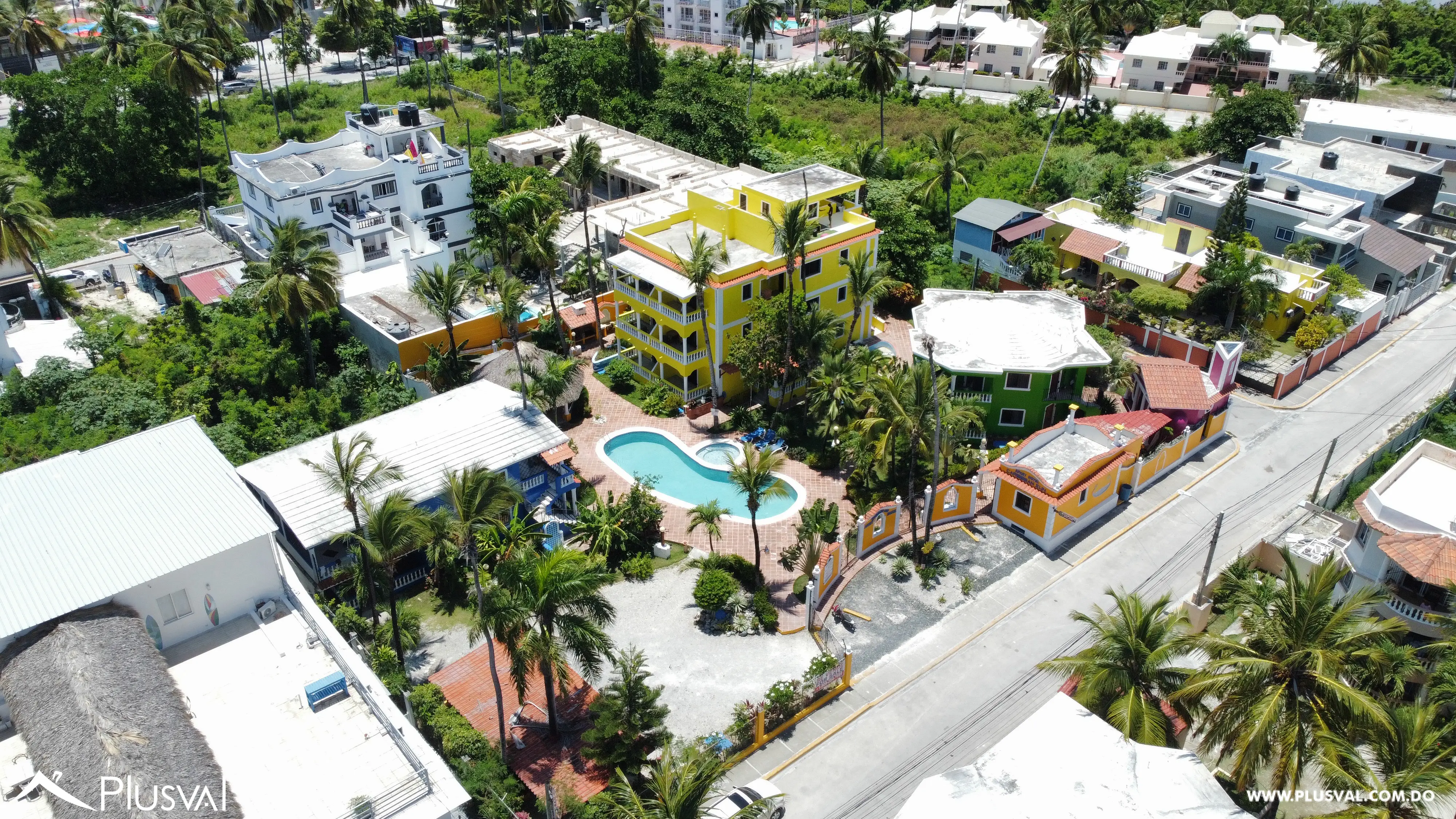 Productivo apartahotel en venta en Bávaro 451912