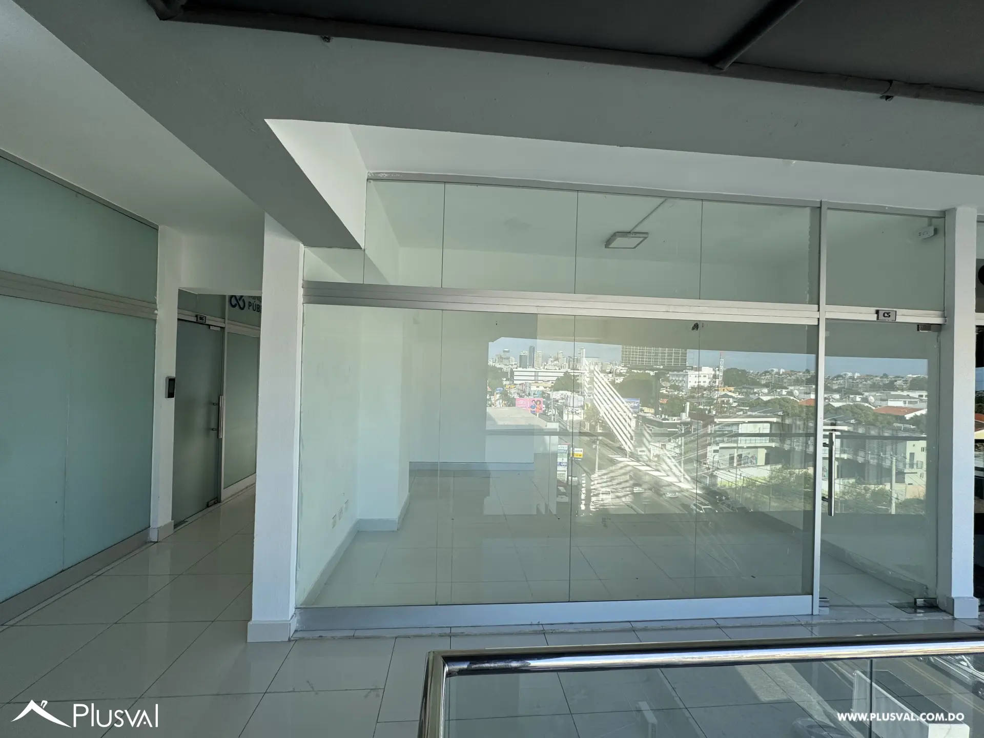 Alquiler de Local Comercial en Los Prados 484865