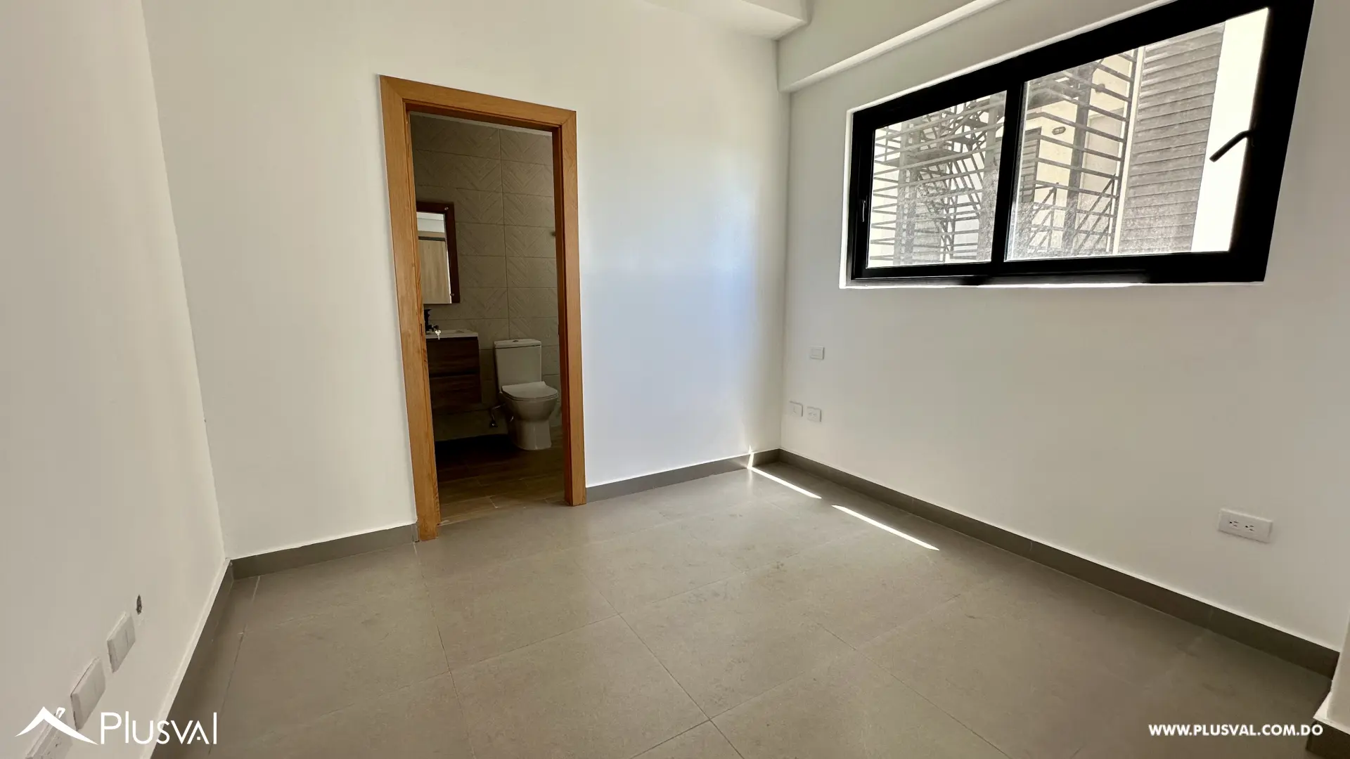 Apartamento de 2 habitaciones en alquiler frente al Mirador Sur, Bella Vista 530598