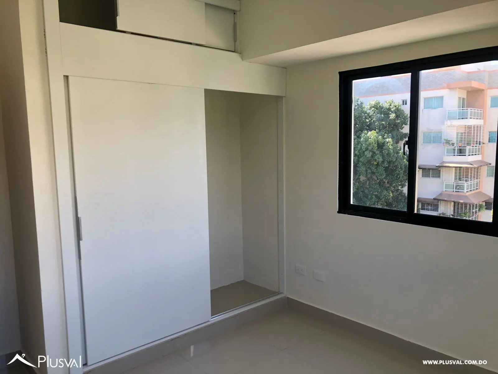 Apartamento de 3 hab. en Av. Independencia 476404