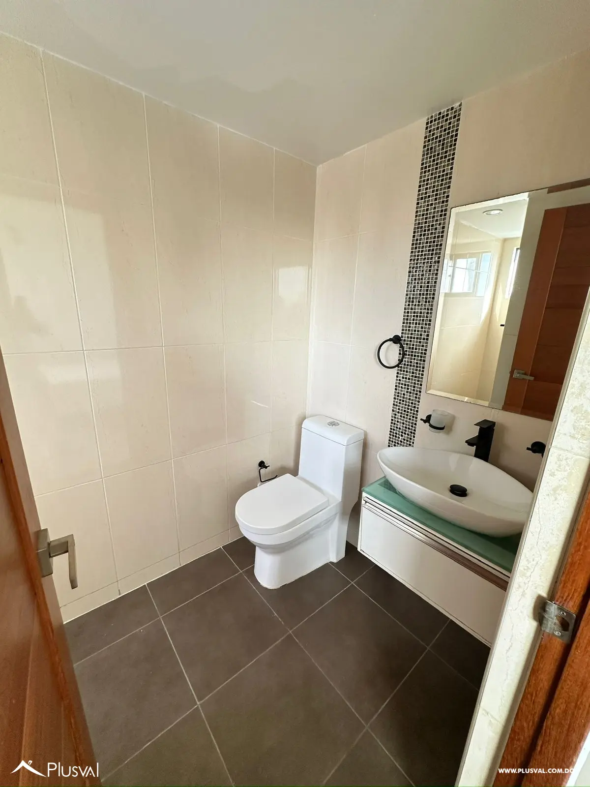 Apartamento en venta zona exclusiva de Sto. Dgo. 460597