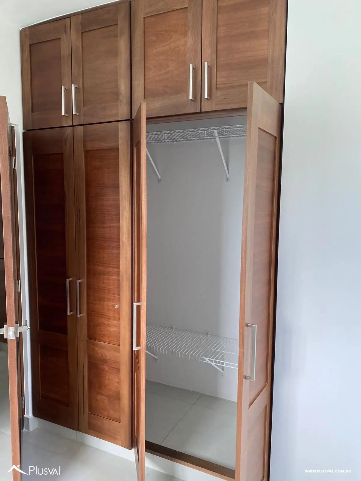 Apartamento en tercer nivel con acceso a atractivas amenidades 466809