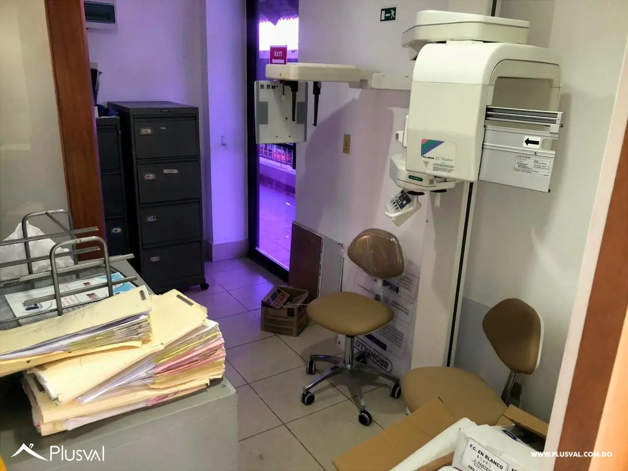 Local en alquiler en Naco – Esquina con gran visibilidad 474545