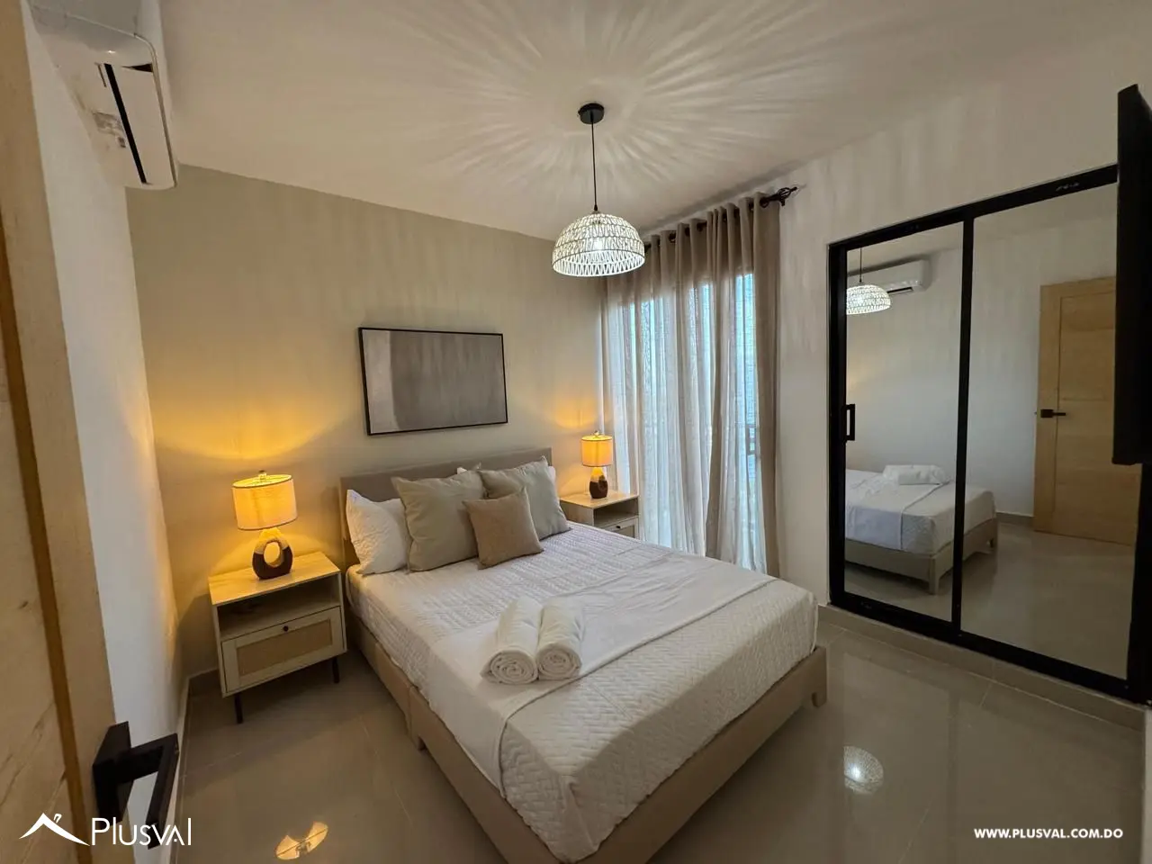 Romana Residences 518928