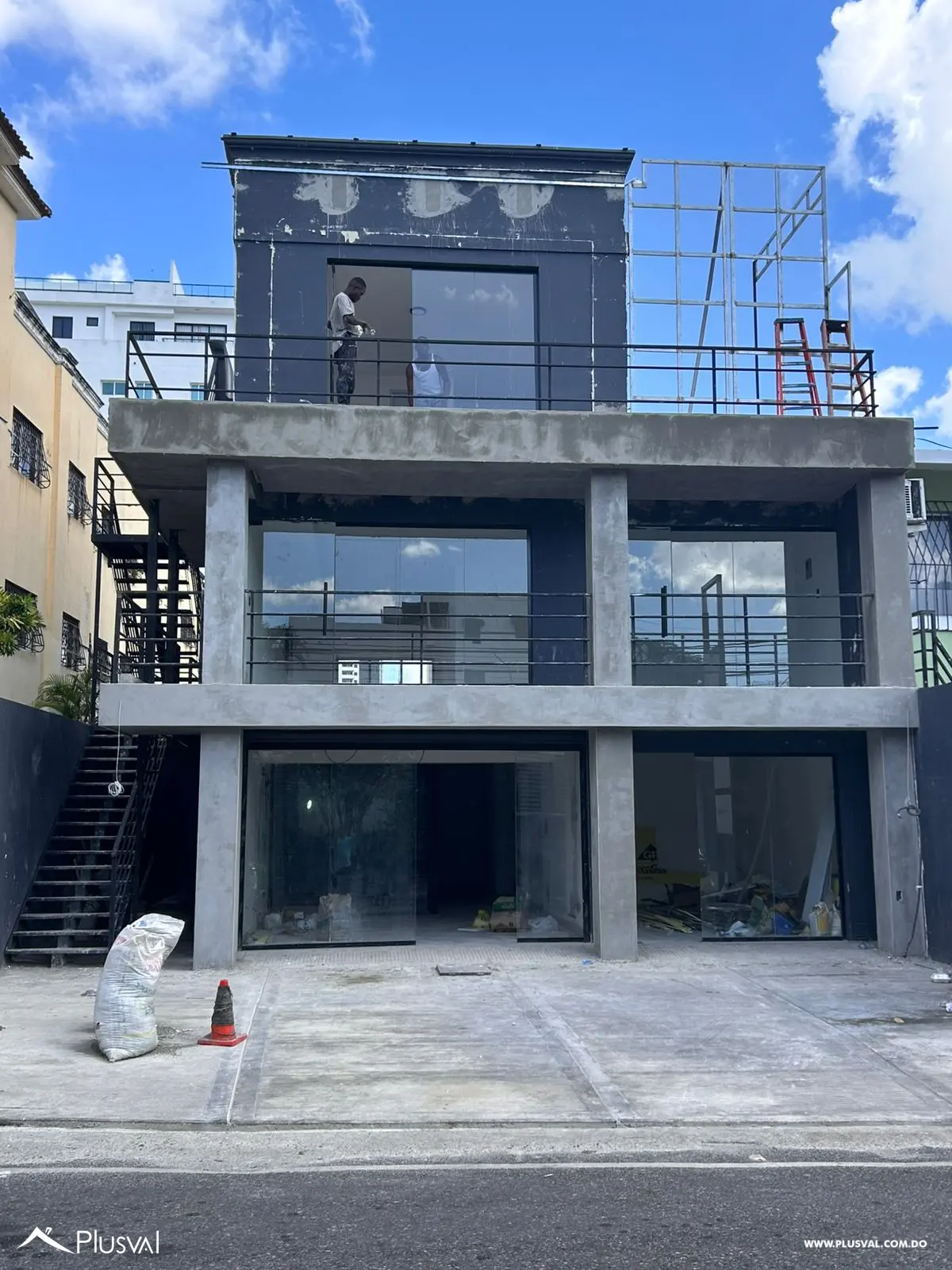 Local 4-A en renta Urb. Fernandez 475215