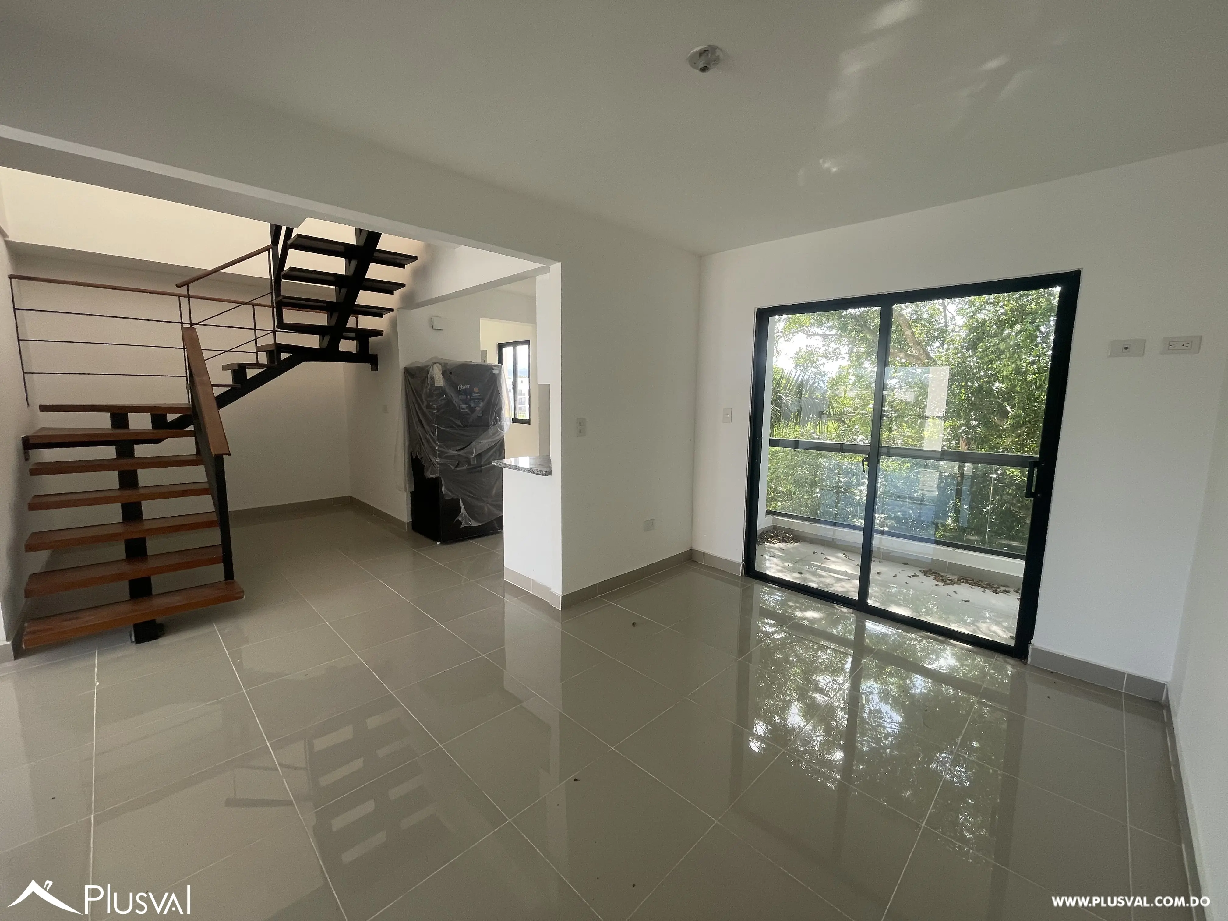 Penthouse de 3 Habitaciones con Piscina en Zona Residencial 508864