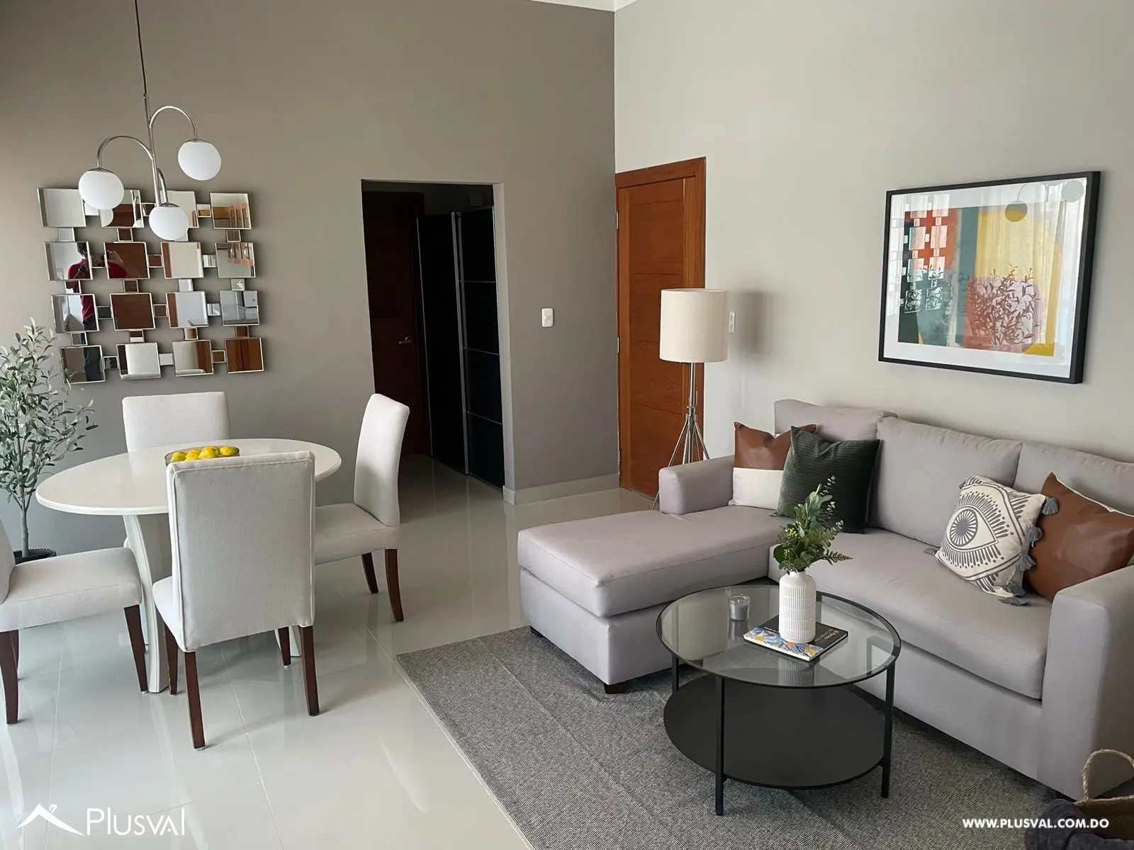 Apartamento amueblado en Alquiler, de 1 habitación en Evaristo Morales. 489406