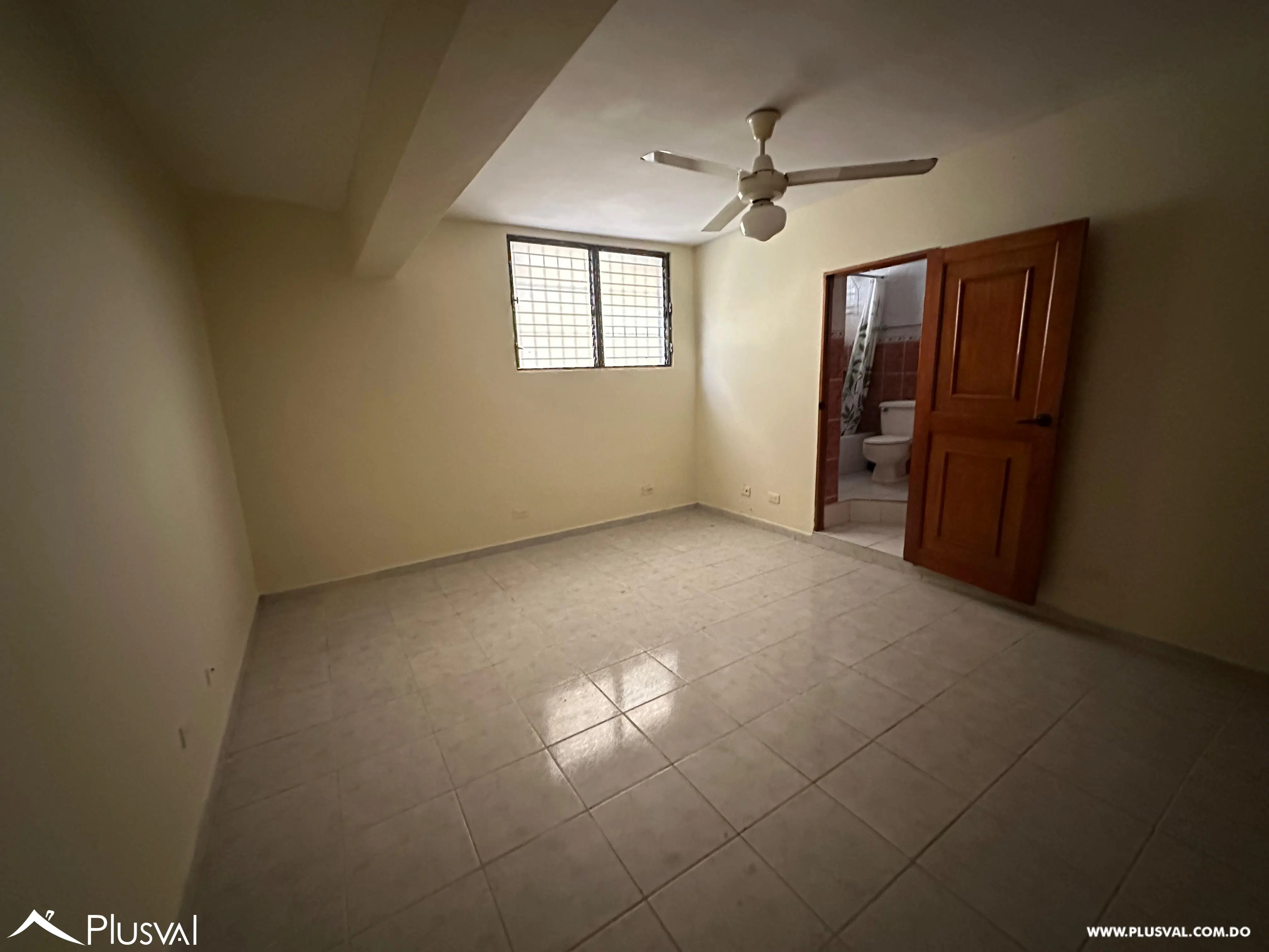 Amplio apartamento en venta en el sector de Bella Vista 517782