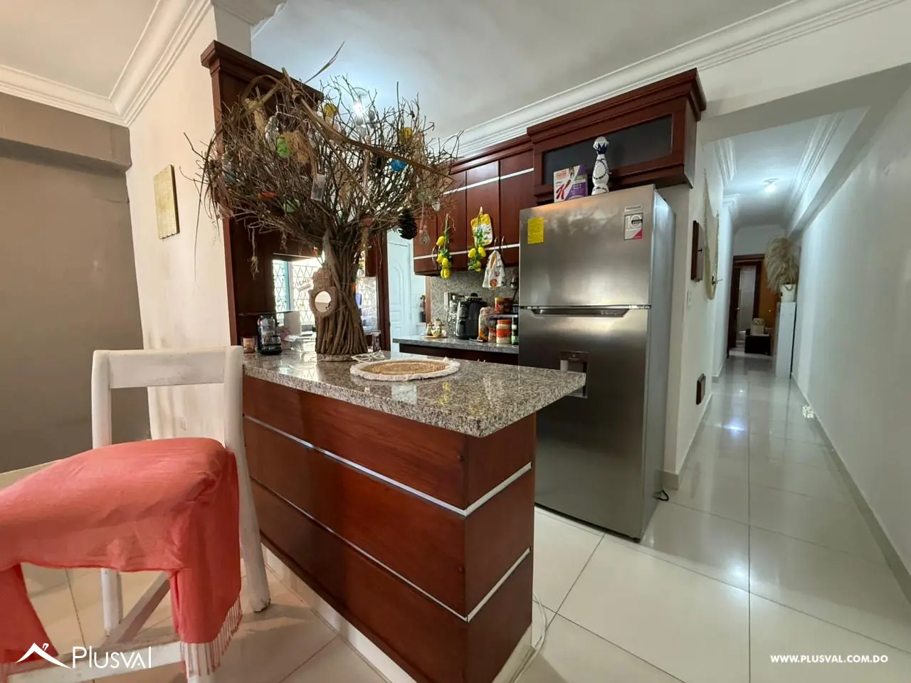 Apartamento en venta en Jardines del Sur en 2do nivel con Balcon /  terraza y a pasos de la av Independencia 507619