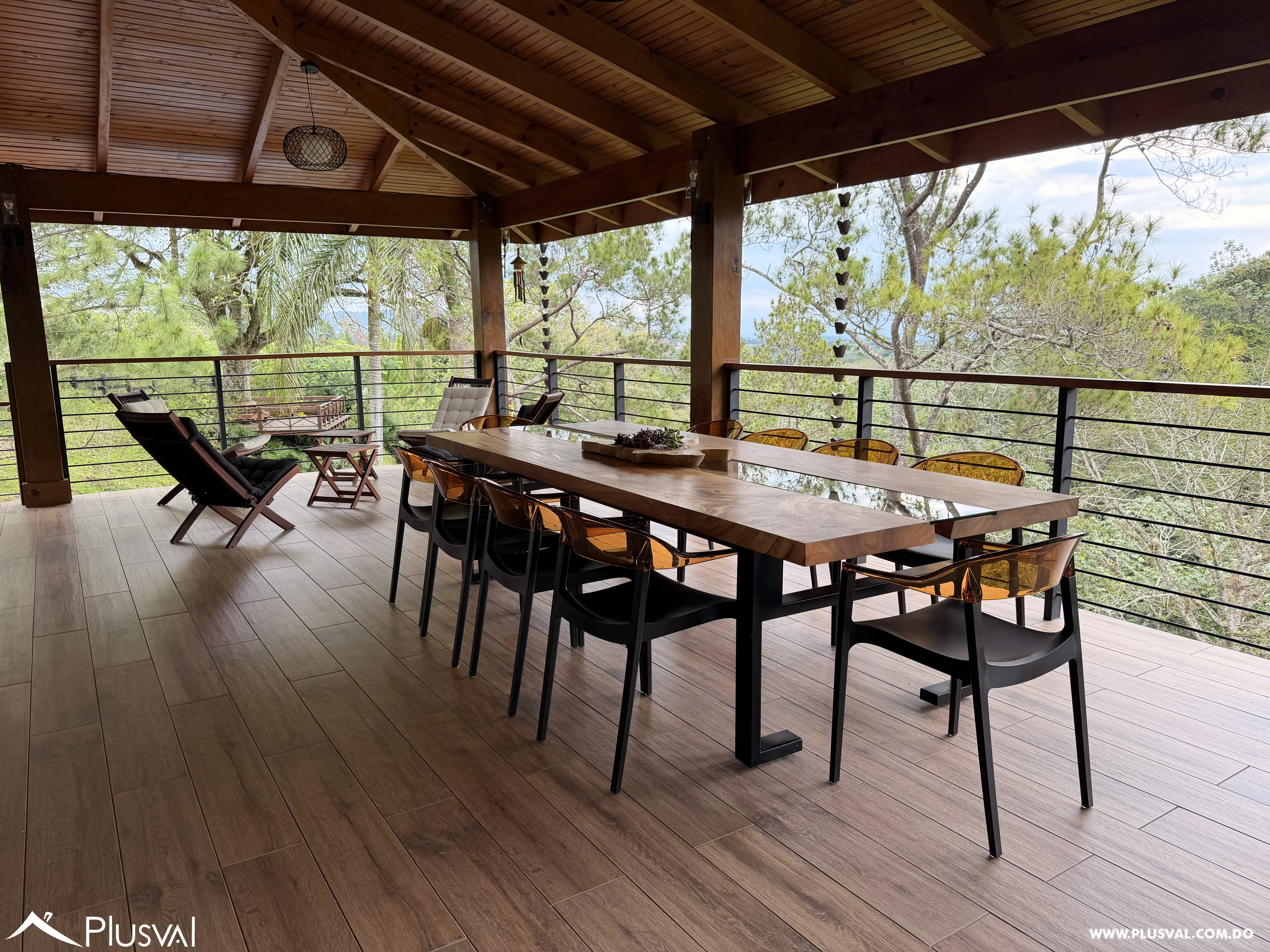 Impresionante Villa Vacacional con Gran Terreno en Jarabacoa 492330