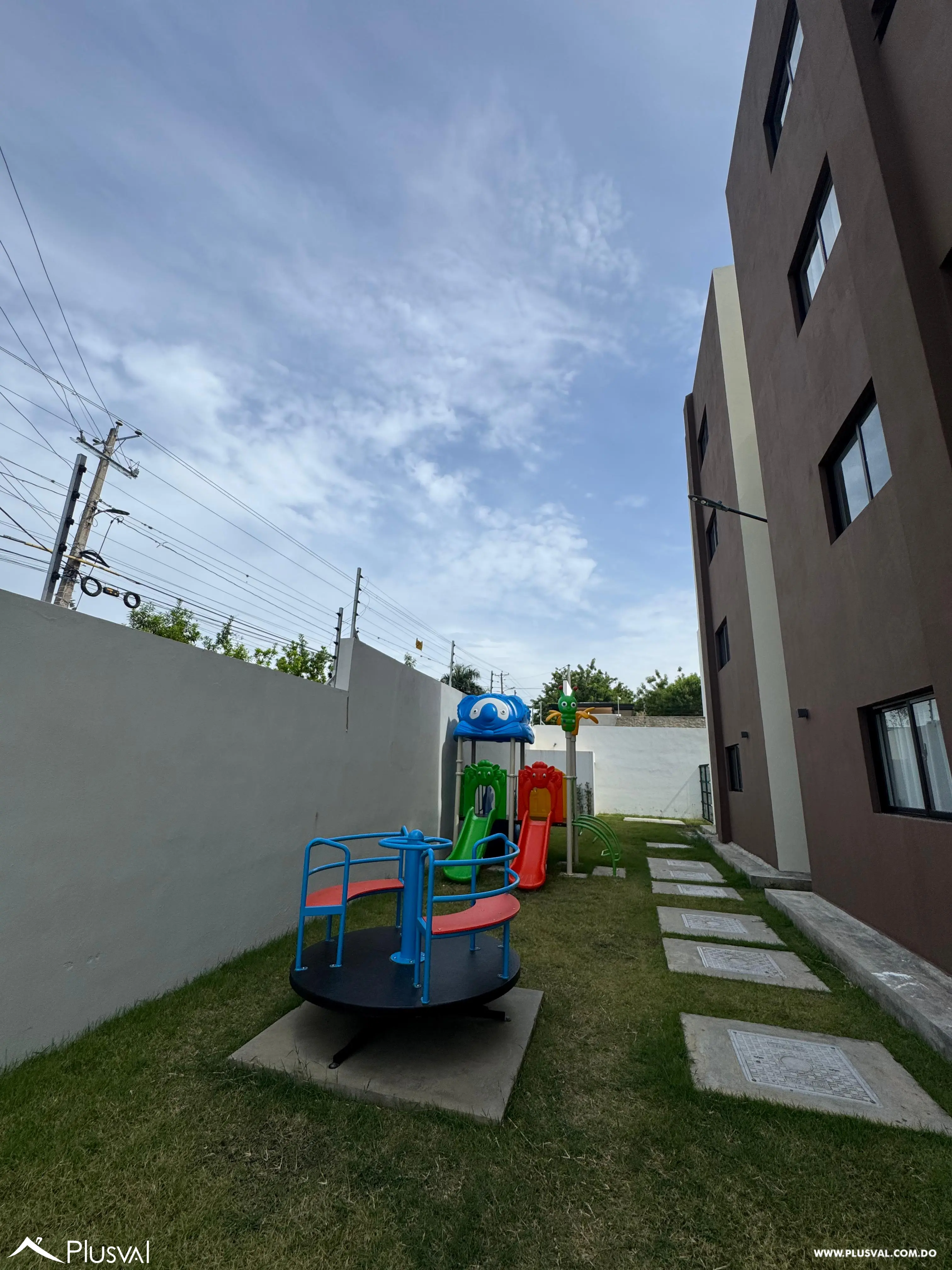 Proyecto de apartamentos ubicado en Padre Las Casas, a pocos minutos de la Ave. Estrella Sadhala 511556