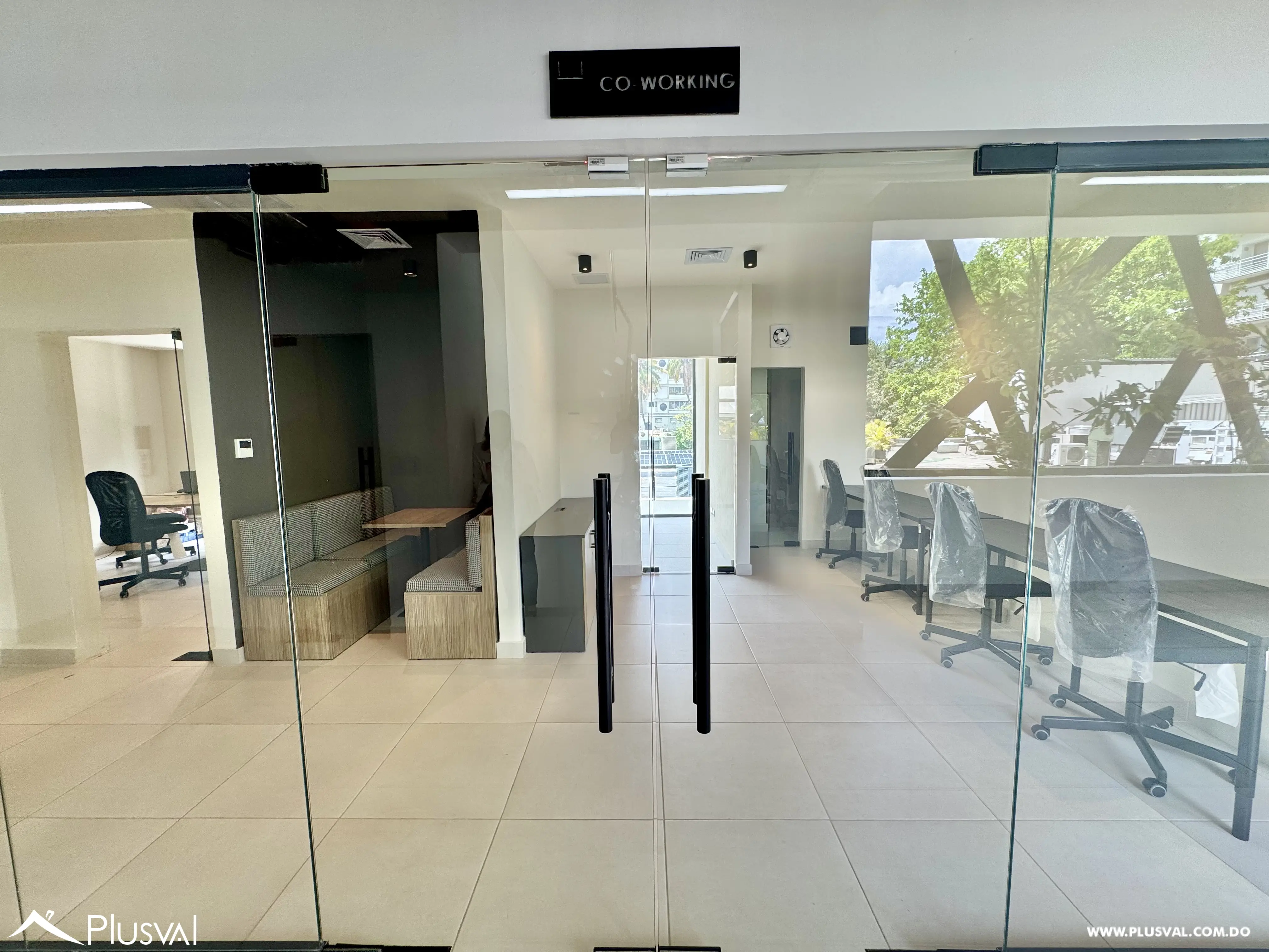 Alquilo Apto Finamente Amueblado en una de las Mejores Zonas de Naco 500037