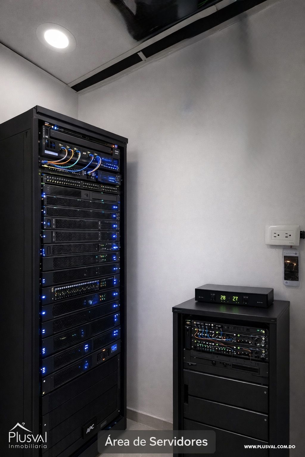 Alquiler Local de Oficina en Piantini, Vista al Mar y 300 Parqueos 483037