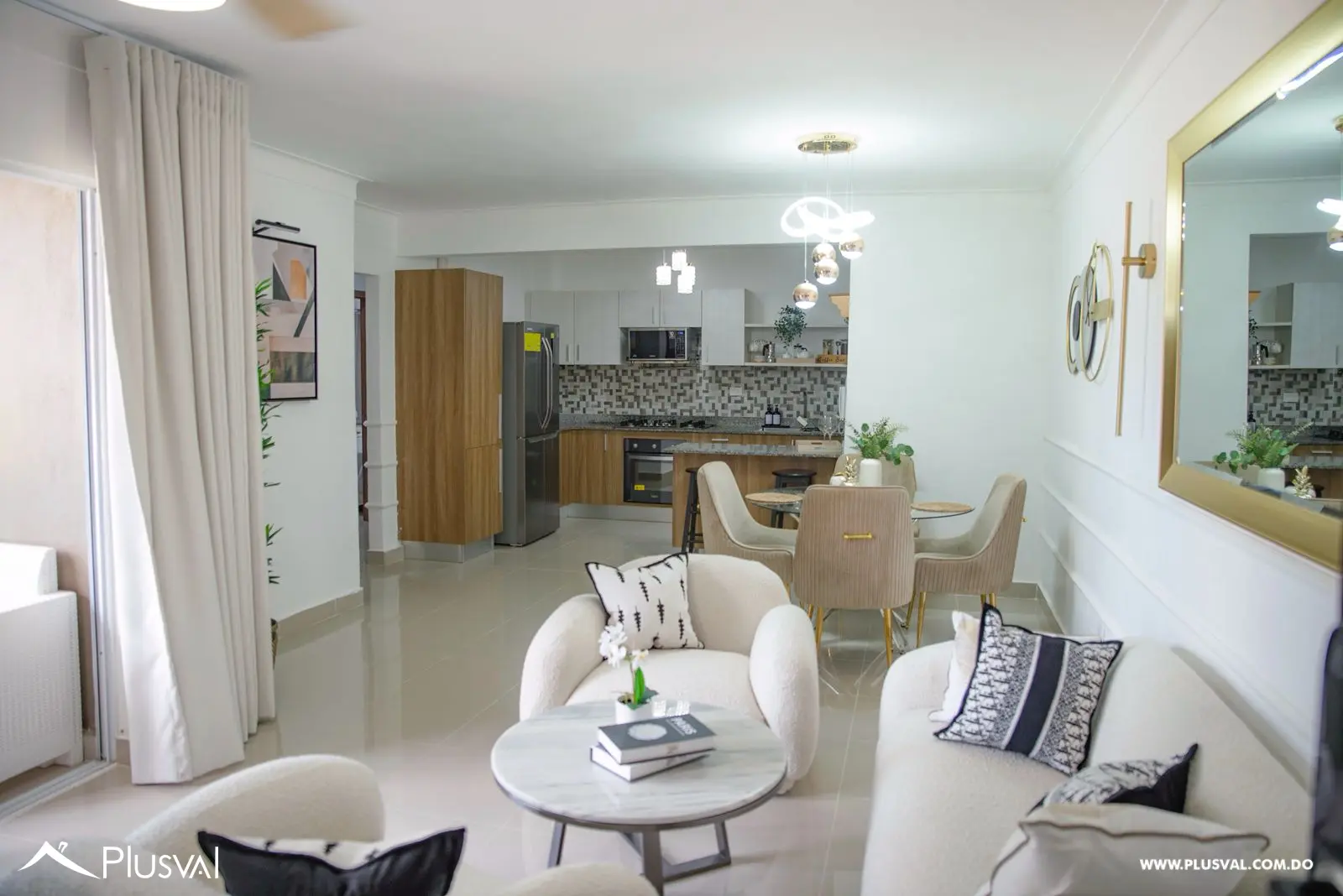 Apartamento Amueblado en Venta en Proyecto Cerrado en la Hispanoamericana 463671