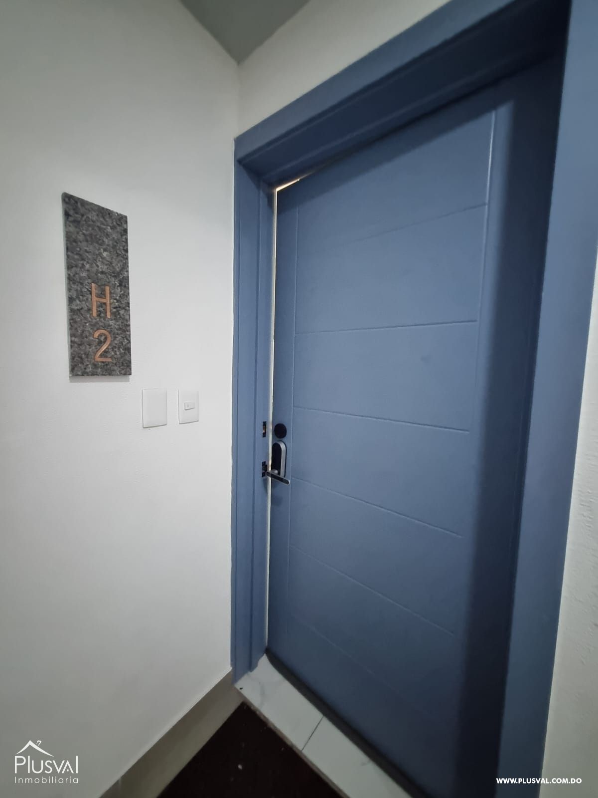 Apartamento amueblado en renta tipo Loft en  Evaristo Morales 431341