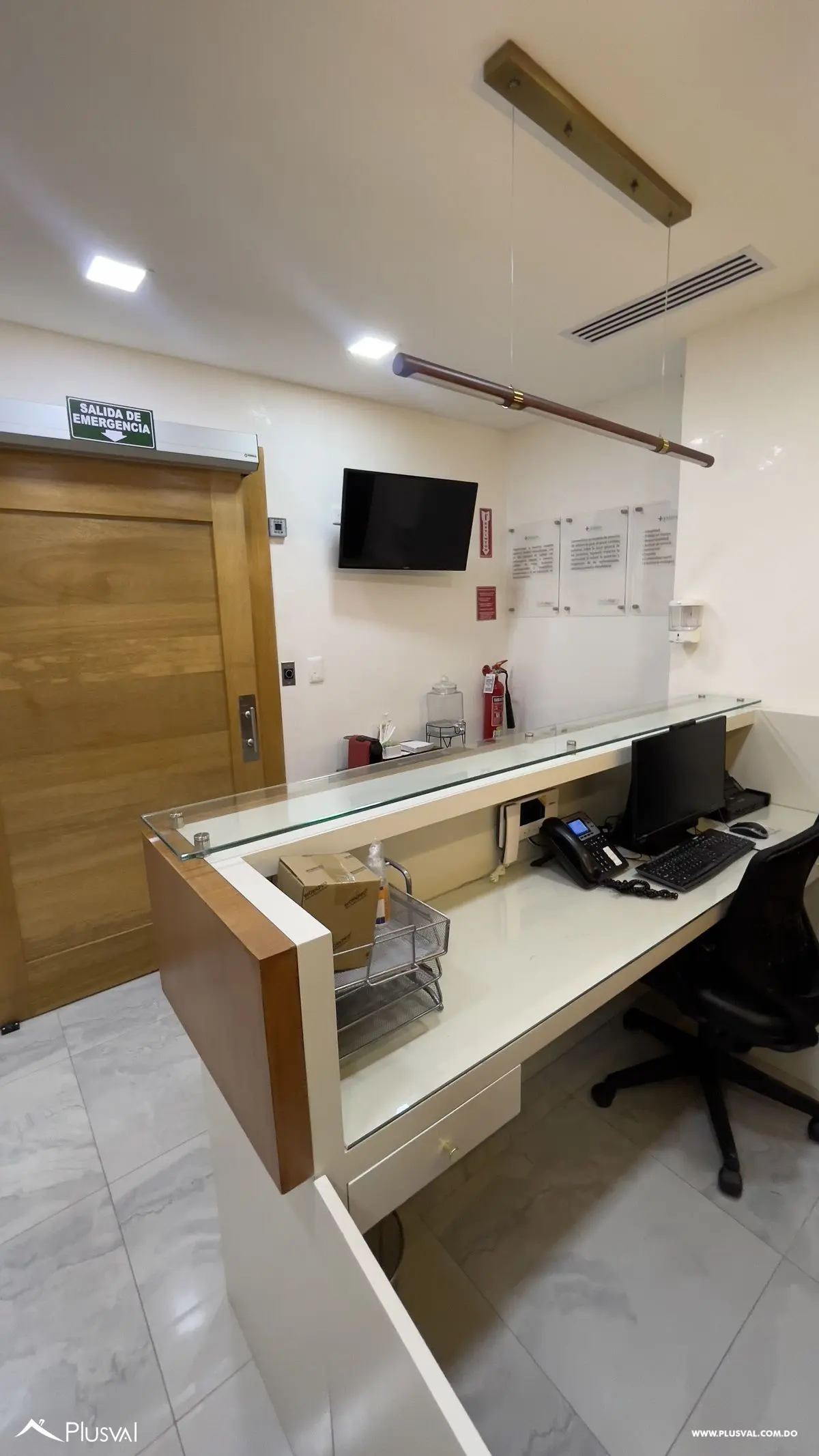 Local de Consultorio Médico, alquiler o venta Torre KP 454364