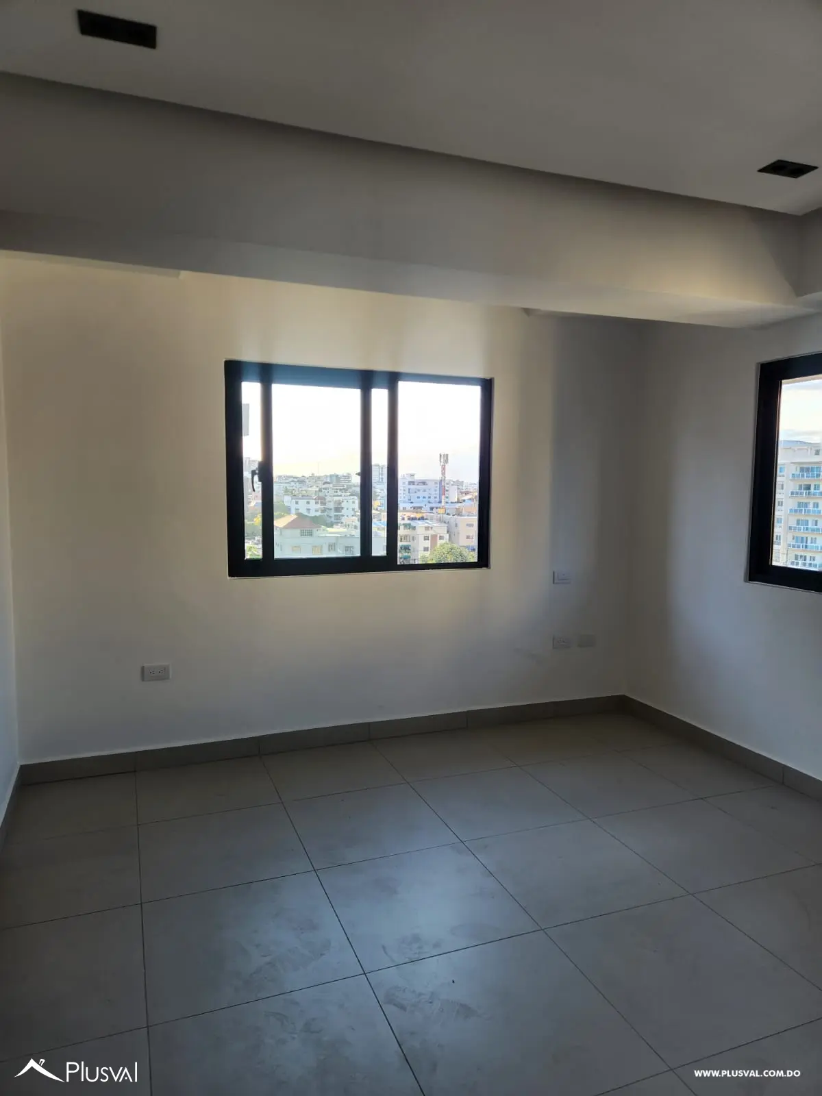 Apartamento en alquiler en Evaristo Morales 495643