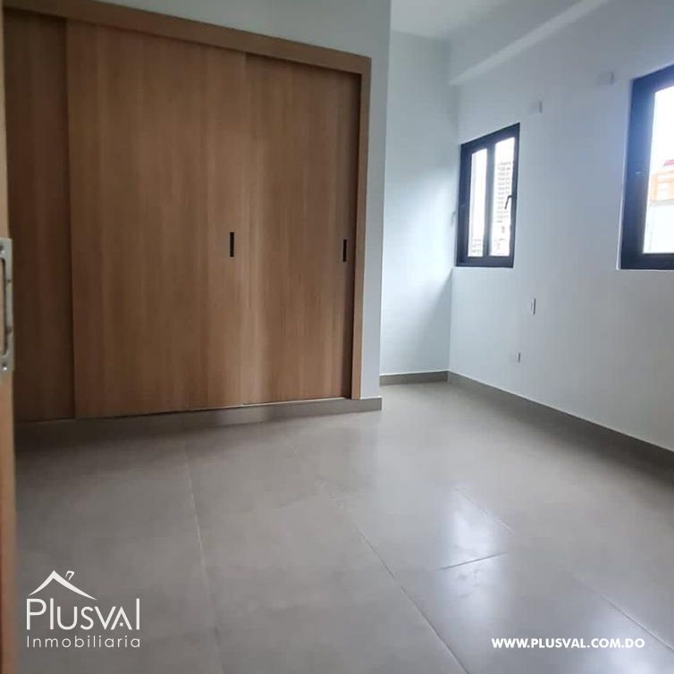 Moderno apartamento en alquiler con línea blanca en Piantini 430692