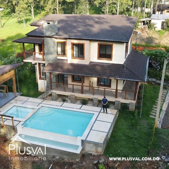 Amplia Villa ubicada en Buena Vista Jarabacoa. 313881