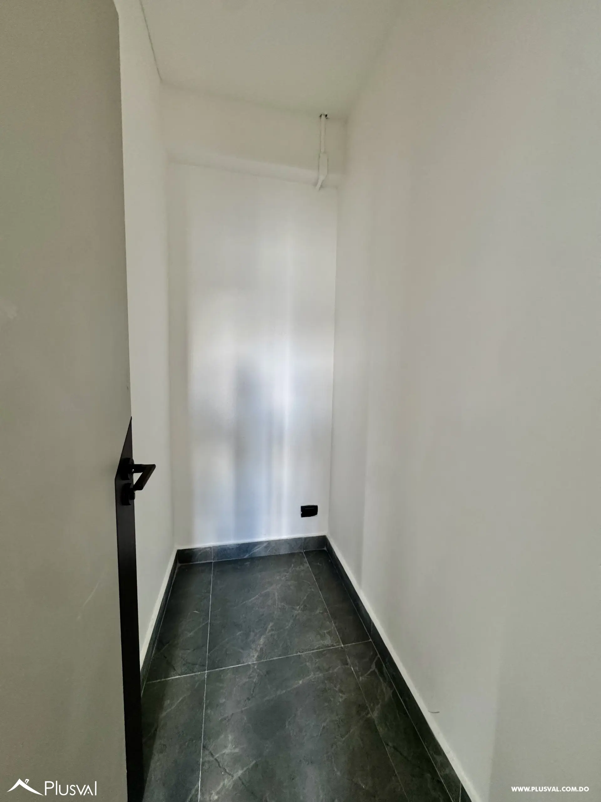 Alquilo Maravilloso Apto. Tipo Loft con excelente Balcon tipo Terraza 501607