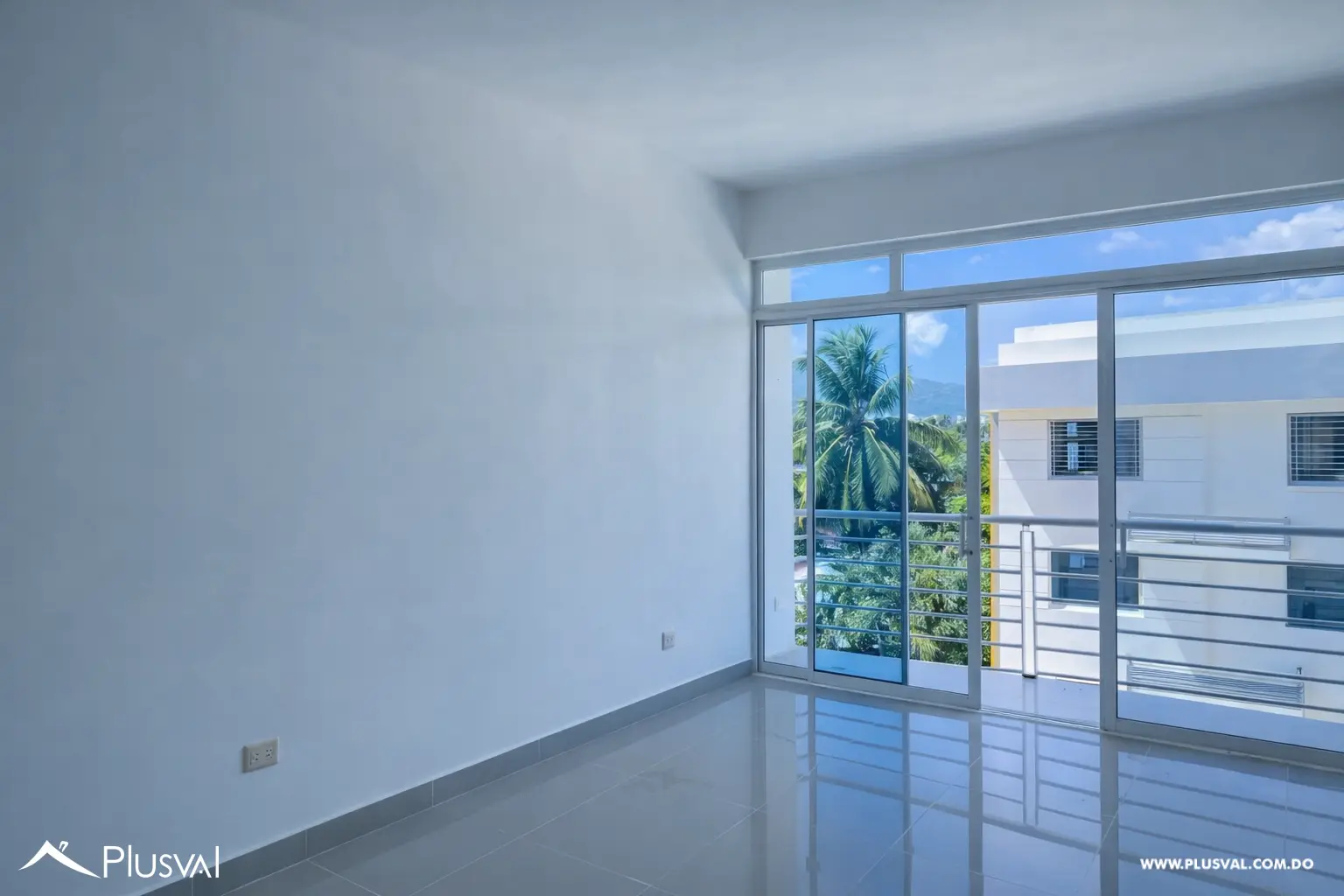 Amplio y funcional apartamento en la zona de las Damas 482911