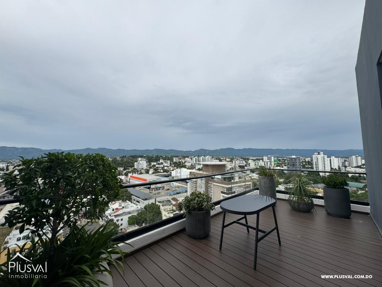 Apartamento en venta en La Esmeralda 463586