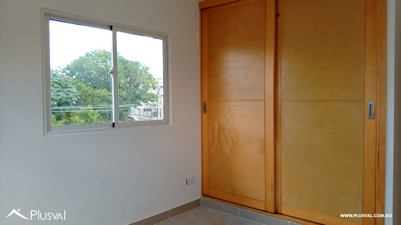 Espacioso Apartamento en Venta en Colinas del Arroyo II 467905