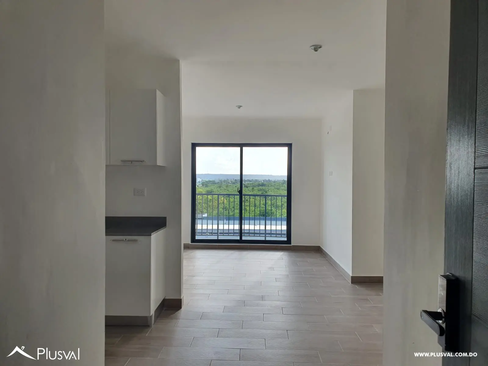 Apartamento en 4to Nivel con Casa Club en Jardines III - Bávaro 487586