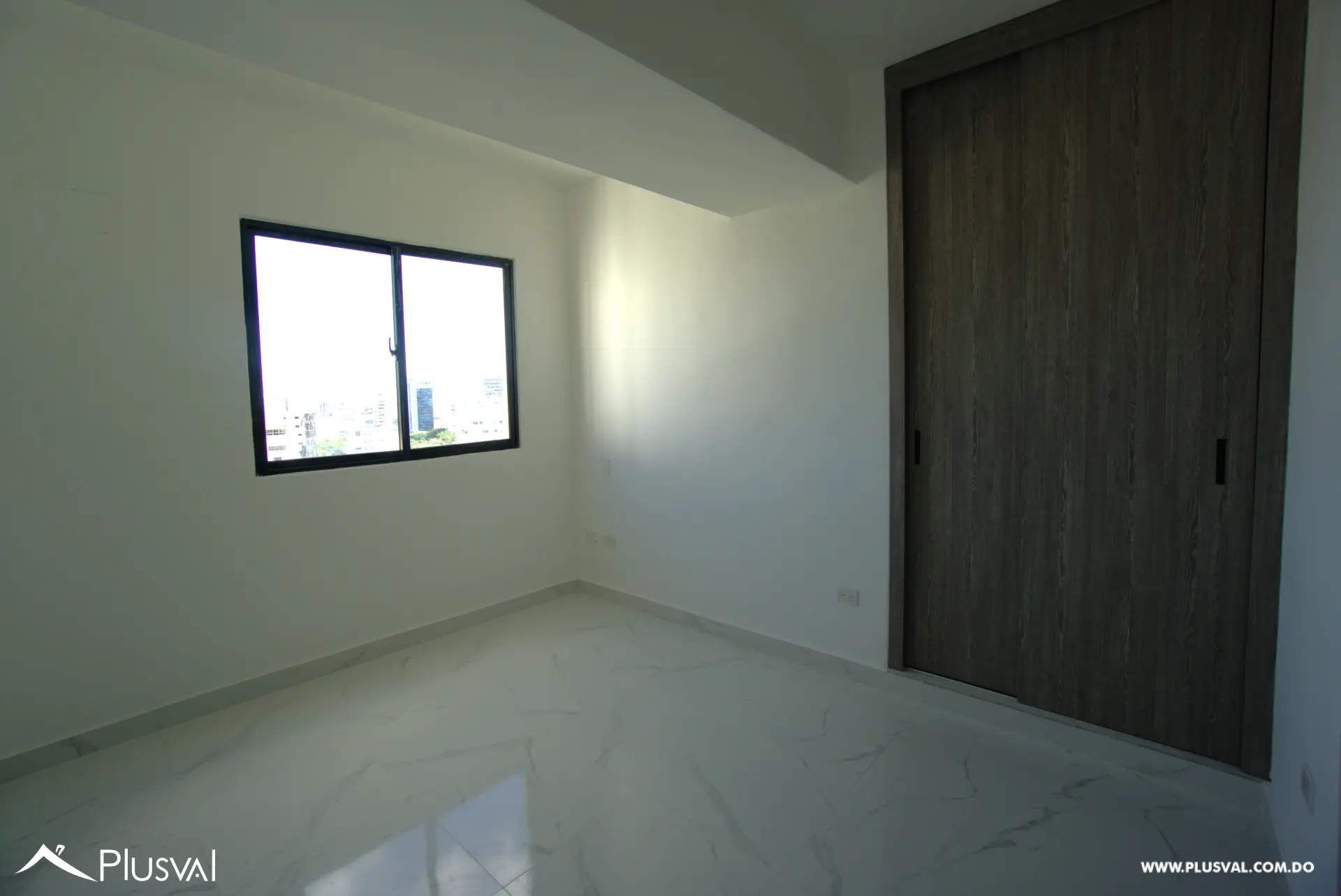 Apartamento en venta en Naco, Piso Alto 452446