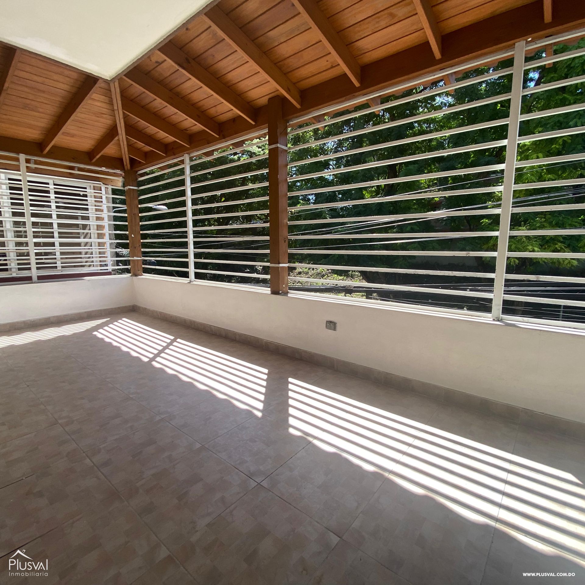 Apartamento de 3 habitaciones en Colinas de los Ríos 351788