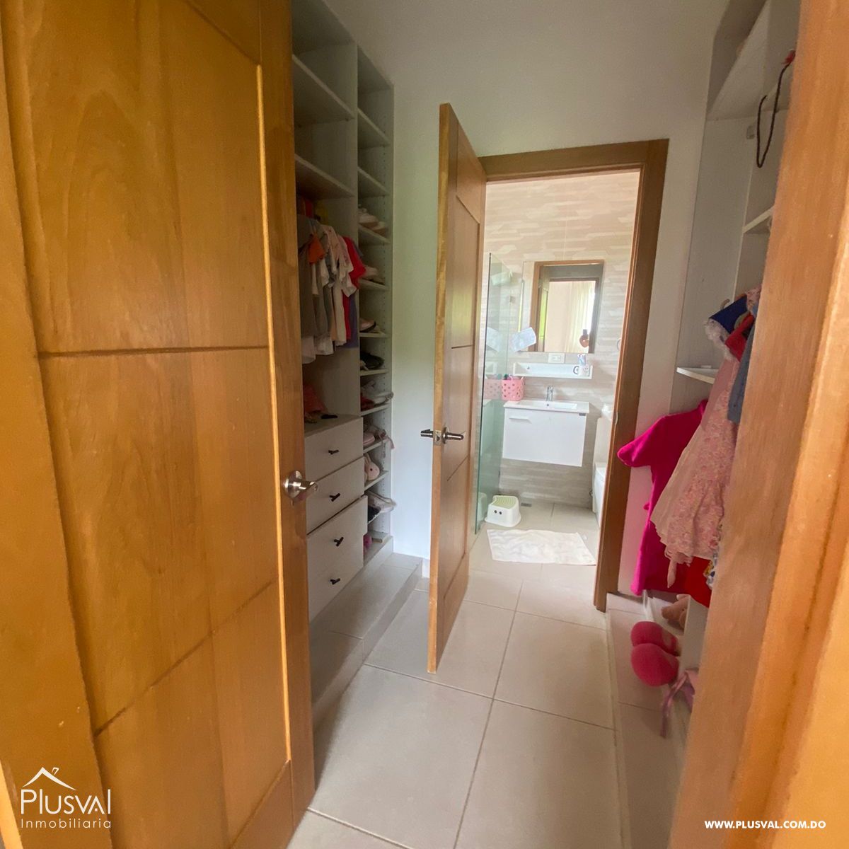 Moderna casa en proyecto cerrado, Arroyo Hondo 440559