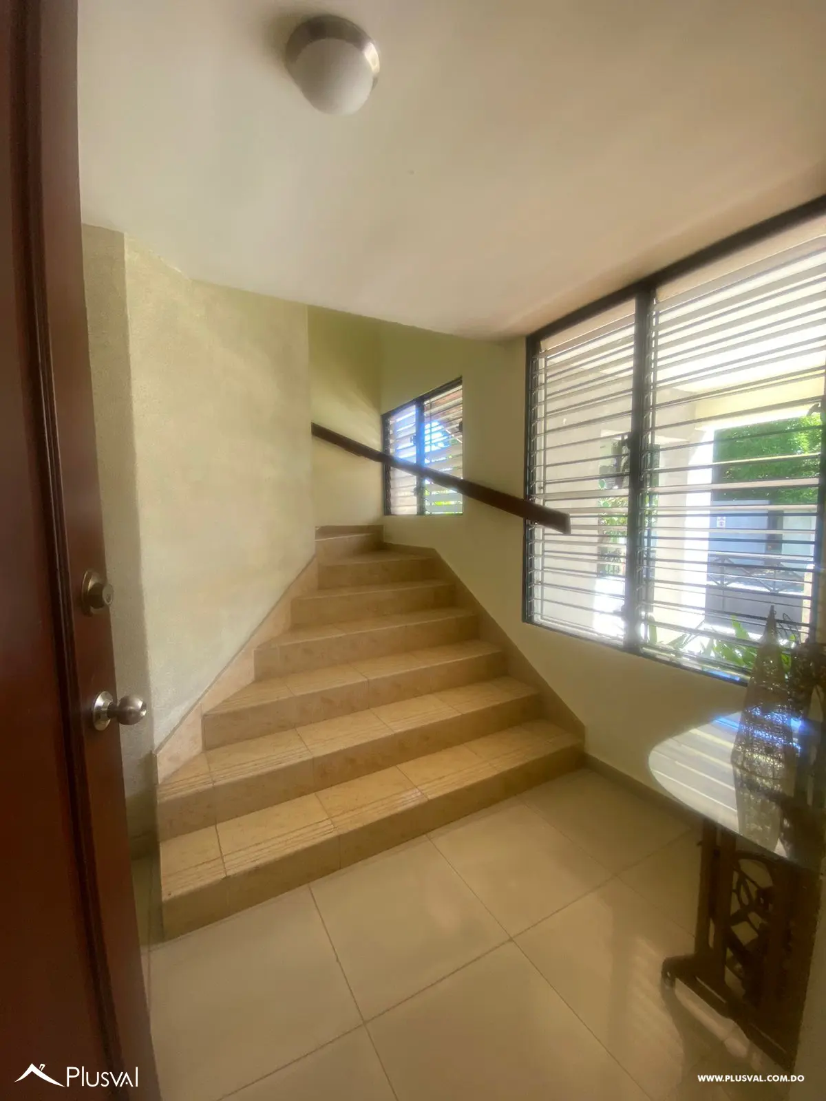 Casa dos niveles 5 habitaciones 474689