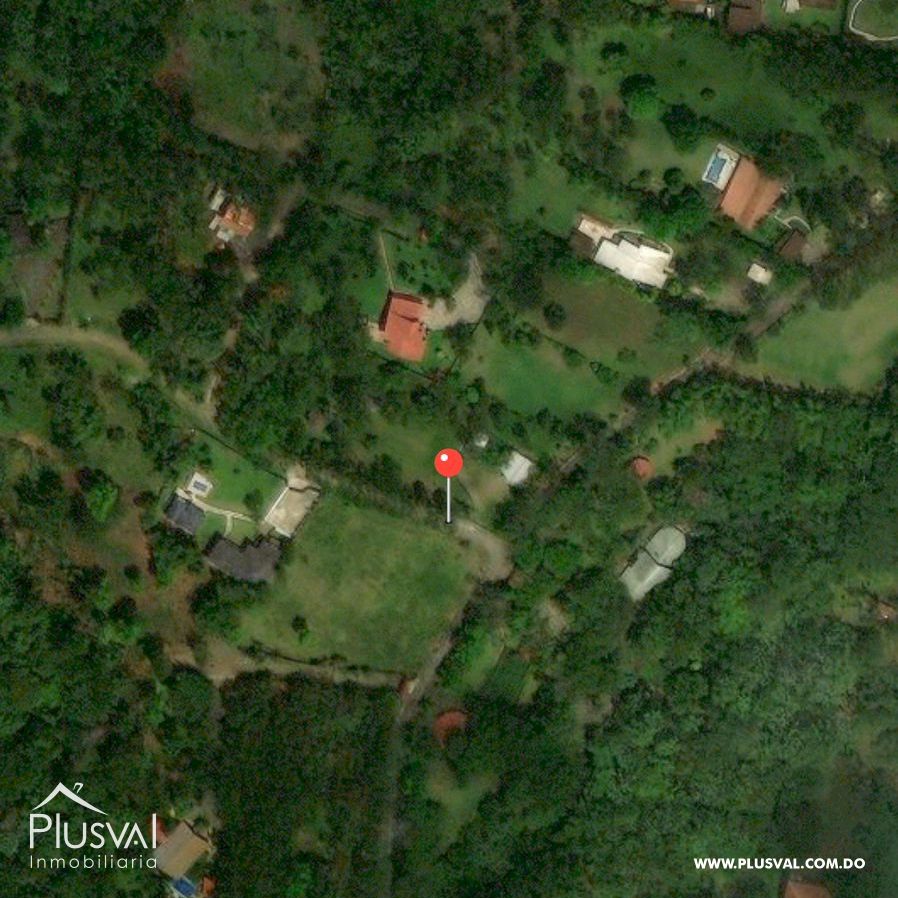 Solar con excelente ubicación en Jarabacoa 351929