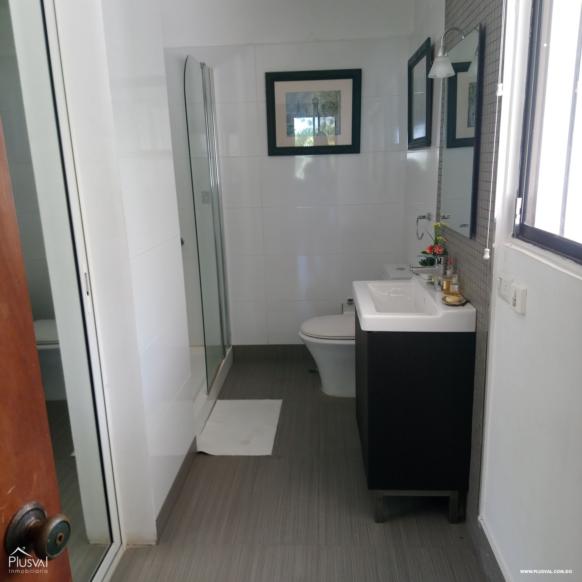 Se Vende Amplia Casa en Arroyo Hondo 420740