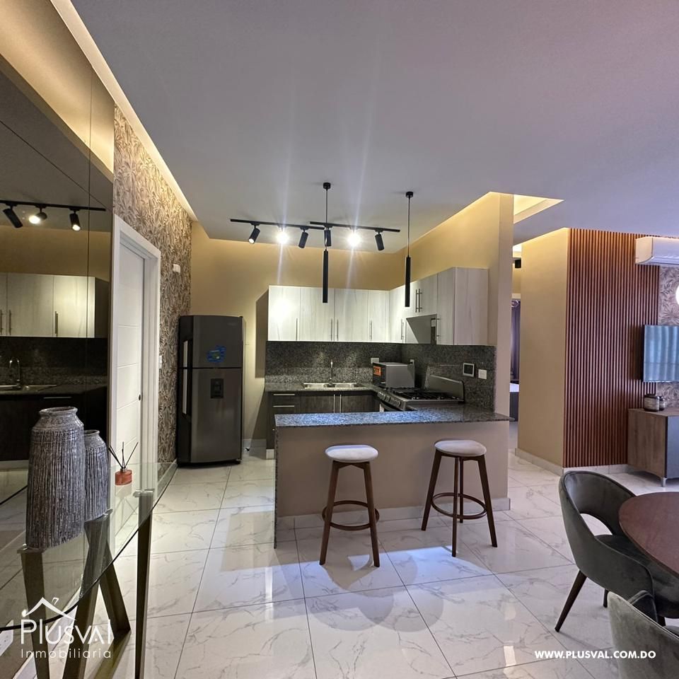 Apartamento de 2 habitaciones  en venta en Evaristo Morales 271969