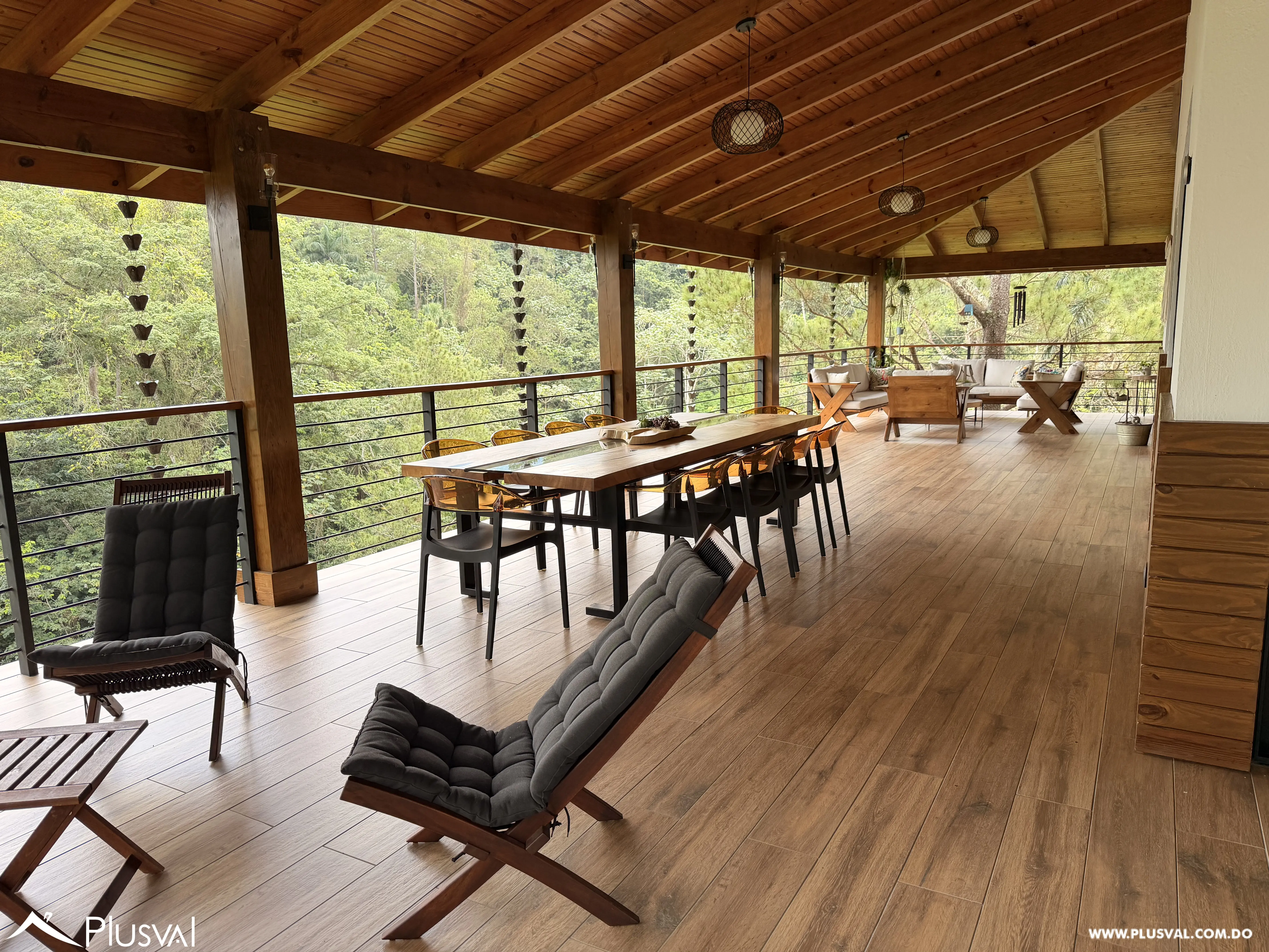 Impresionante Villa Vacacional con Gran Terreno en Jarabacoa 492322