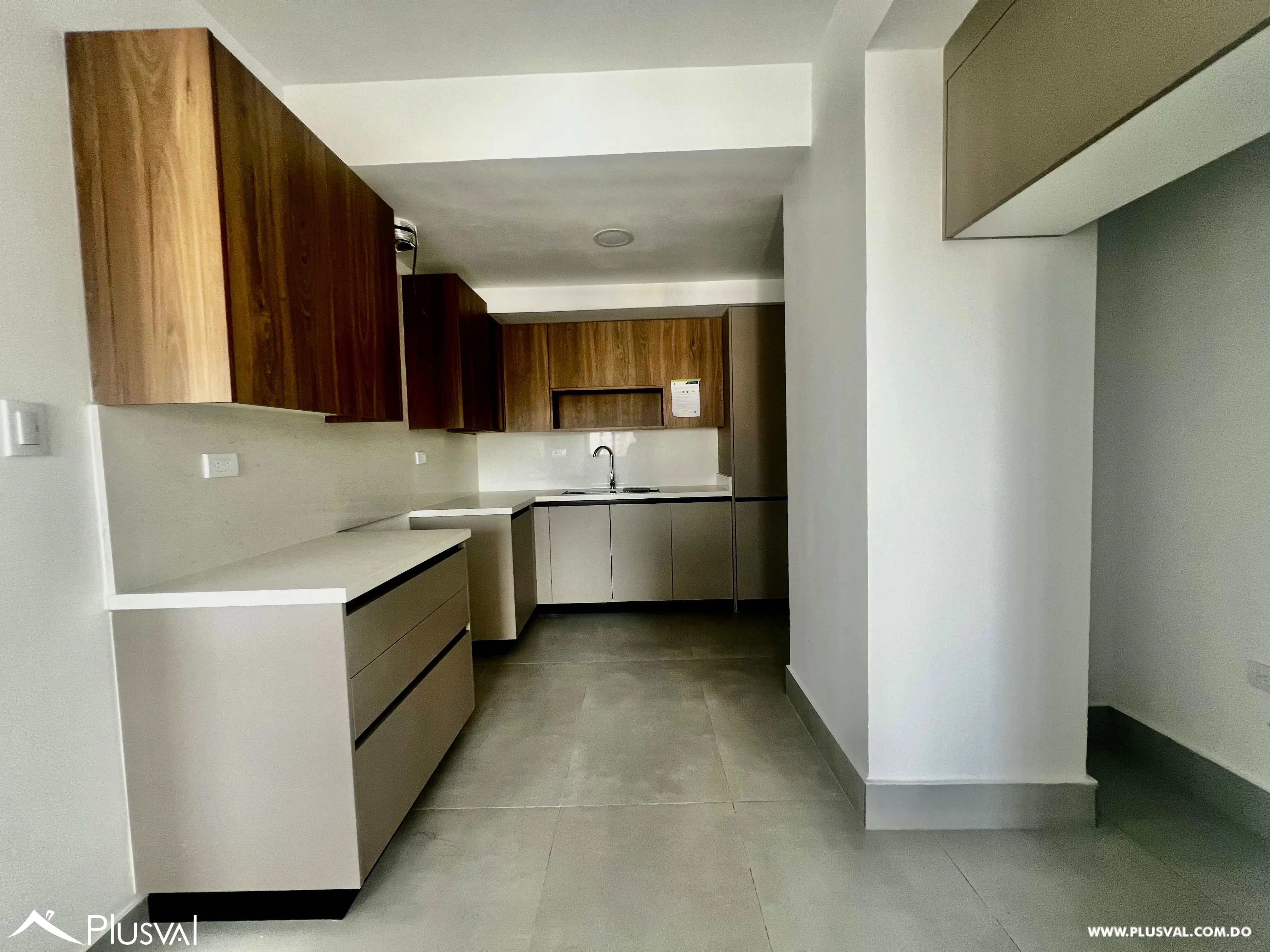 Moderno apartamento en venta de 2 habitaciones, en Evaristo Morales 459725