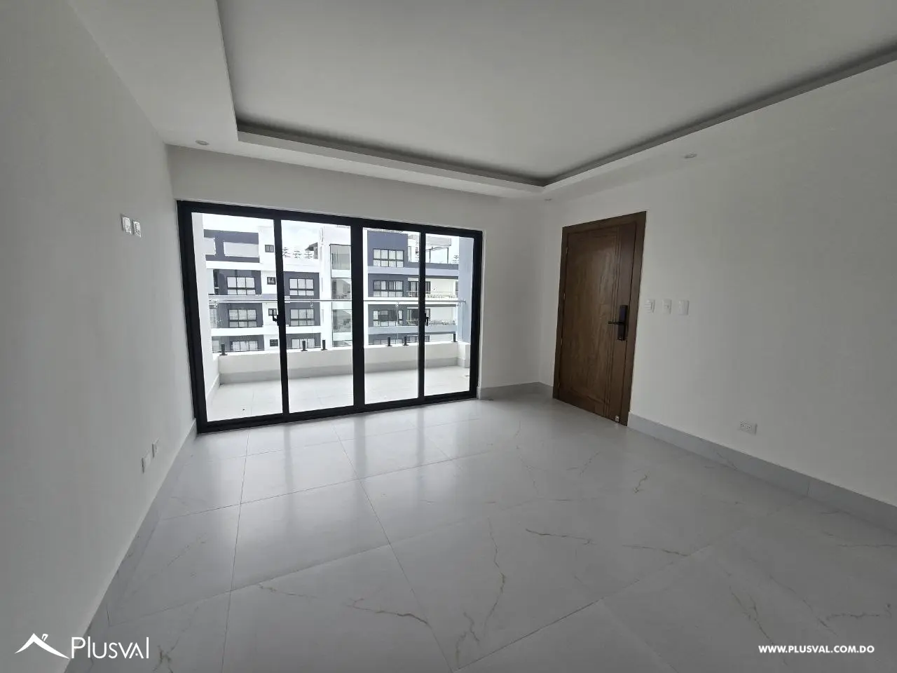 Apartamento de 3 habitaciones en alquiler con linea blanca incluida 503376